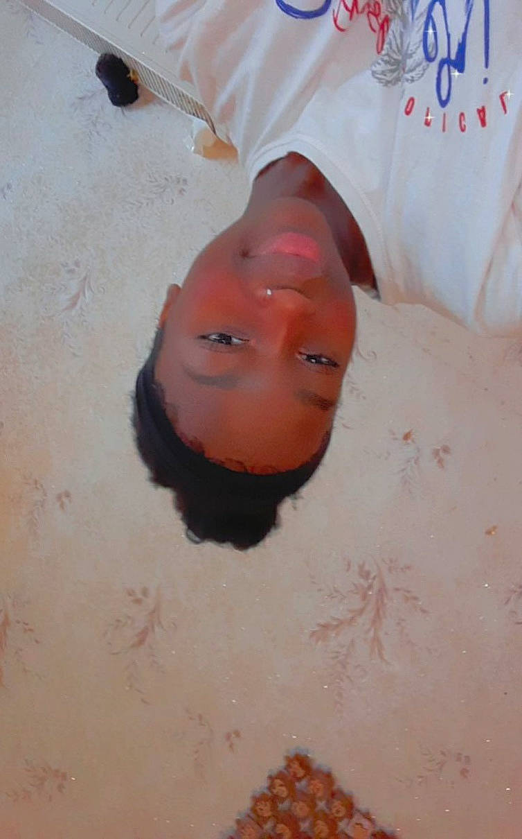 Dado participe au concours pour gagner de l'argent avec cette photo : art, baby, cheek, child, eyebrow, flesh, happy, lip, person, smile, toddler