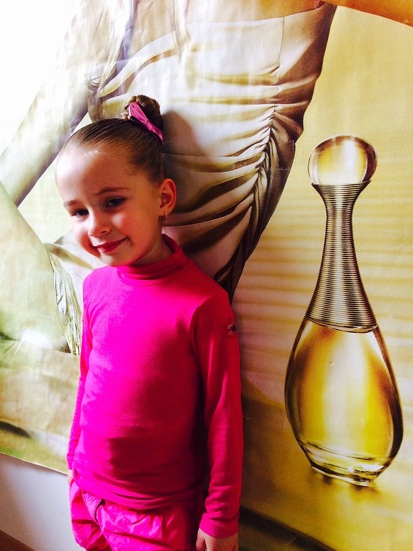 Sélénya participe au concours pour gagner de l'argent avec cette photo : beauty, child, joy, photo_shoot