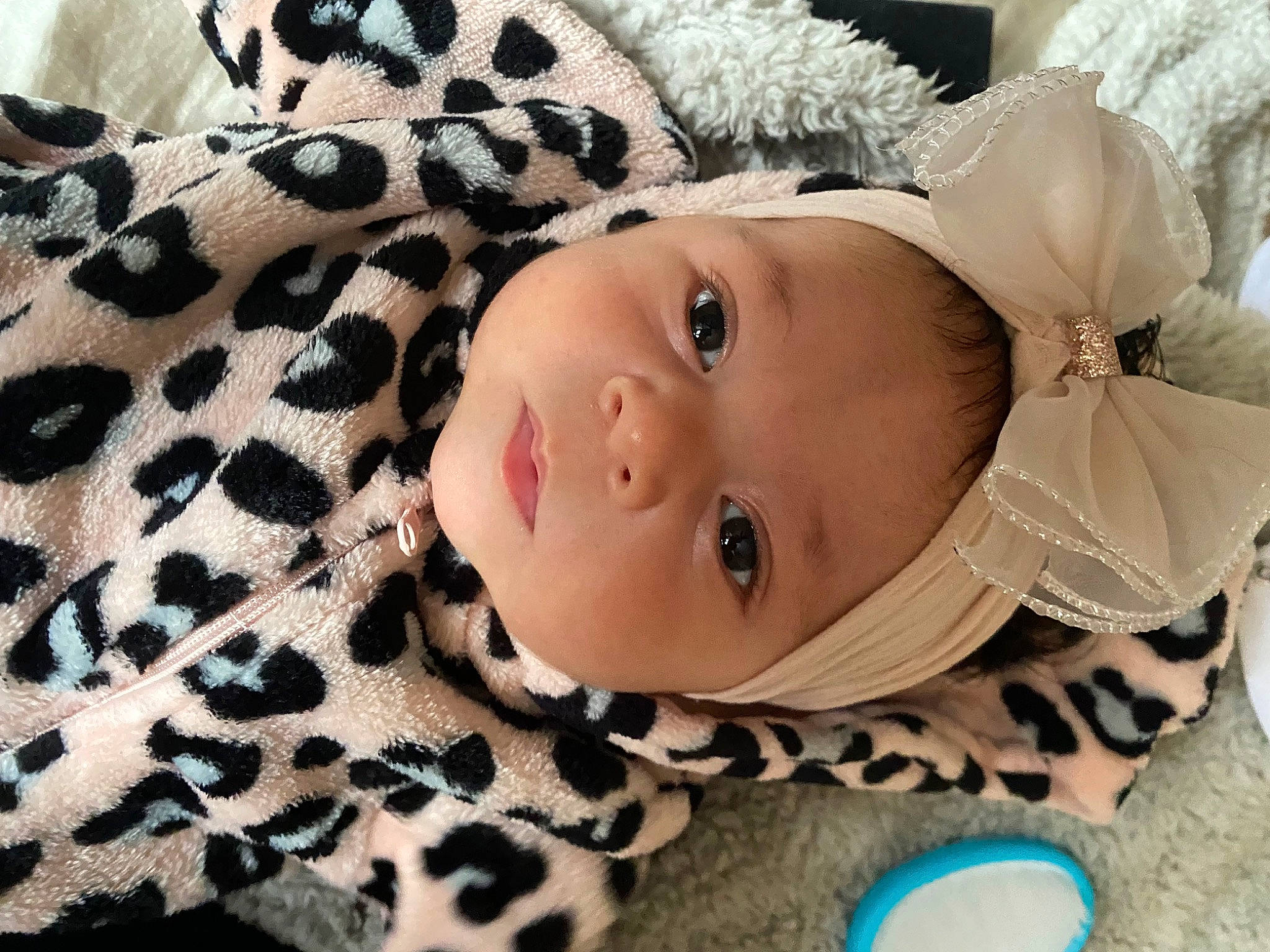 Valentina is registered to the contest to win money with this photo: baby, baby_toddler_clothing, cheek, child, comfort, eye, eyelash, fashion_accessory, fur, happy, headband, headpiece, headwear, iris, jewellery, pattern, person, skin, sleeve, textile