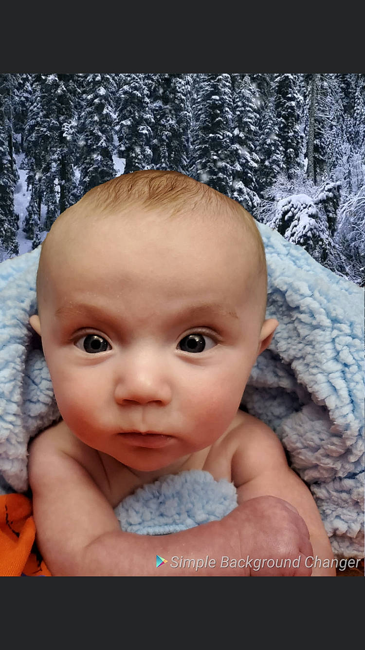 Beaux is registered to the contest to win money with this photo: baby, cheek, child, chin, close_up, ear, eye, face, forehead, head, iris, lip, mouth, muscle, nose, person, photography, portrait_photography, skin, toddler
