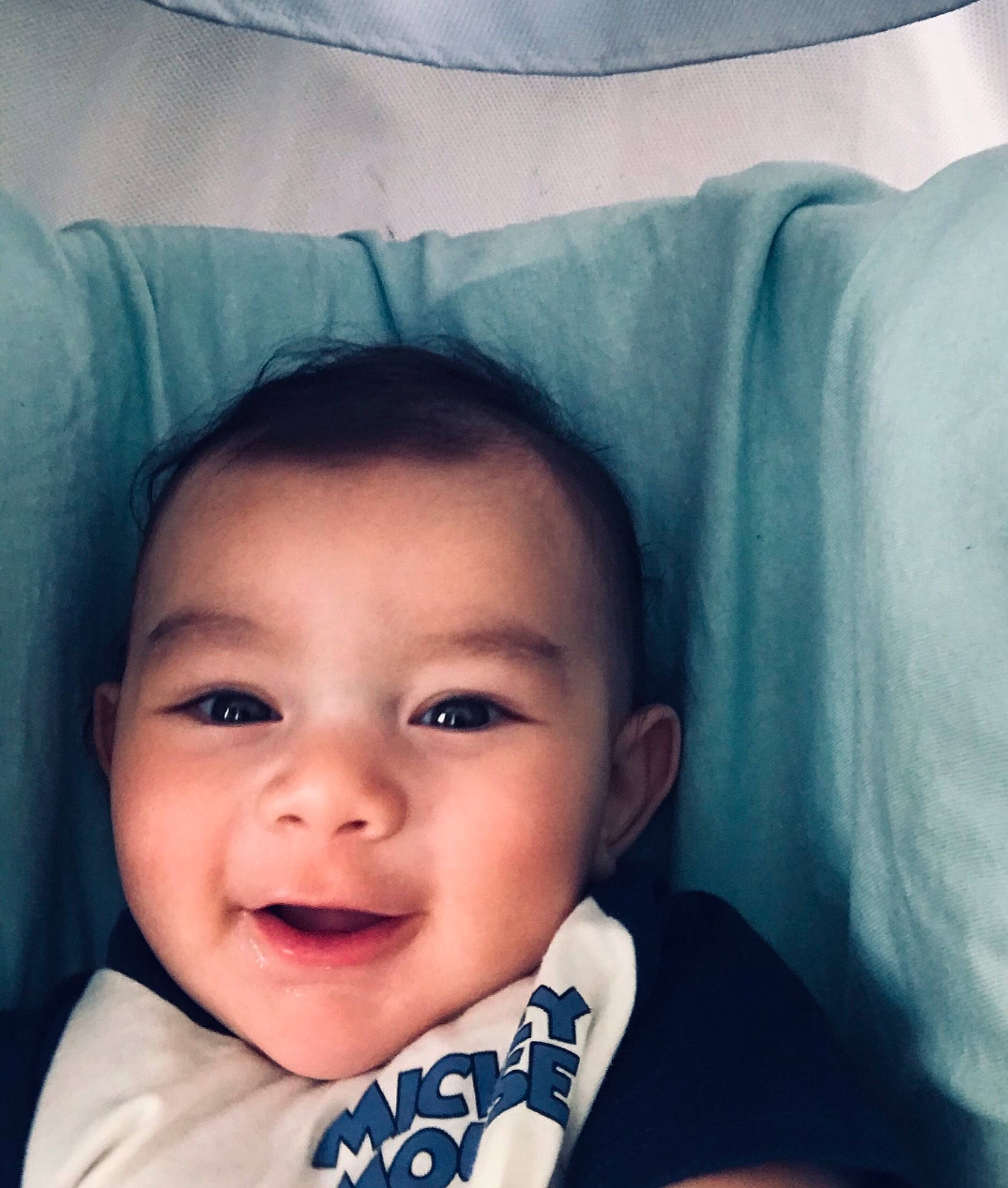 Adam participe au concours pour gagner de l'argent avec cette photo : azure, cheek, chin, cloud, comfort, eye, eyebrow, eyelash, face, forehead, head, jaw, light, lip, mouth, neck, nose, person, skin, smile