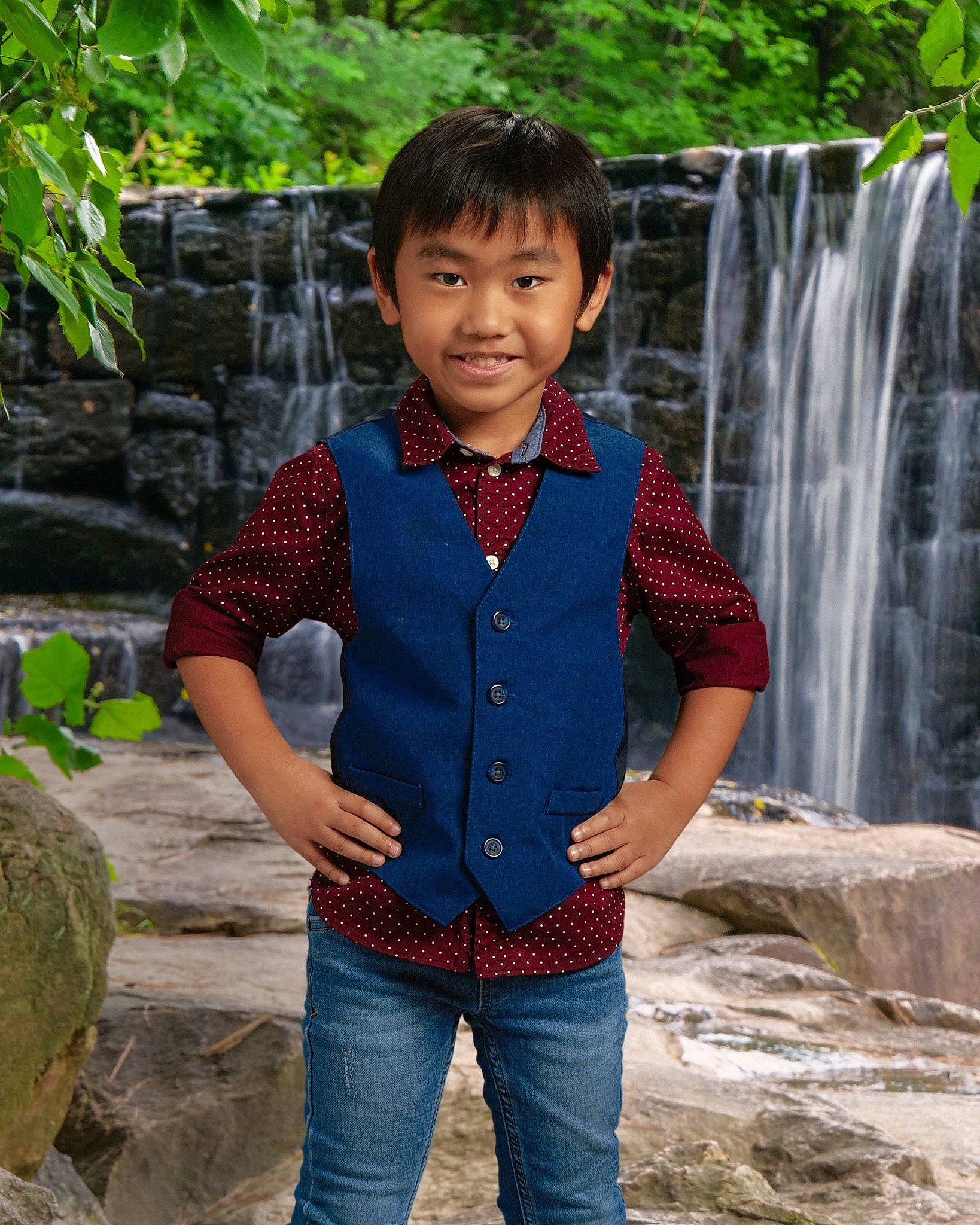 Damian is registered to the contest to win money with this photo: blue, child, child_model, clothing, denim, jeans, joy, leisure, neck, outerwear, person, sleeve, smile, t_shirt, toddler, top, tourism, vacation, water, water_feature