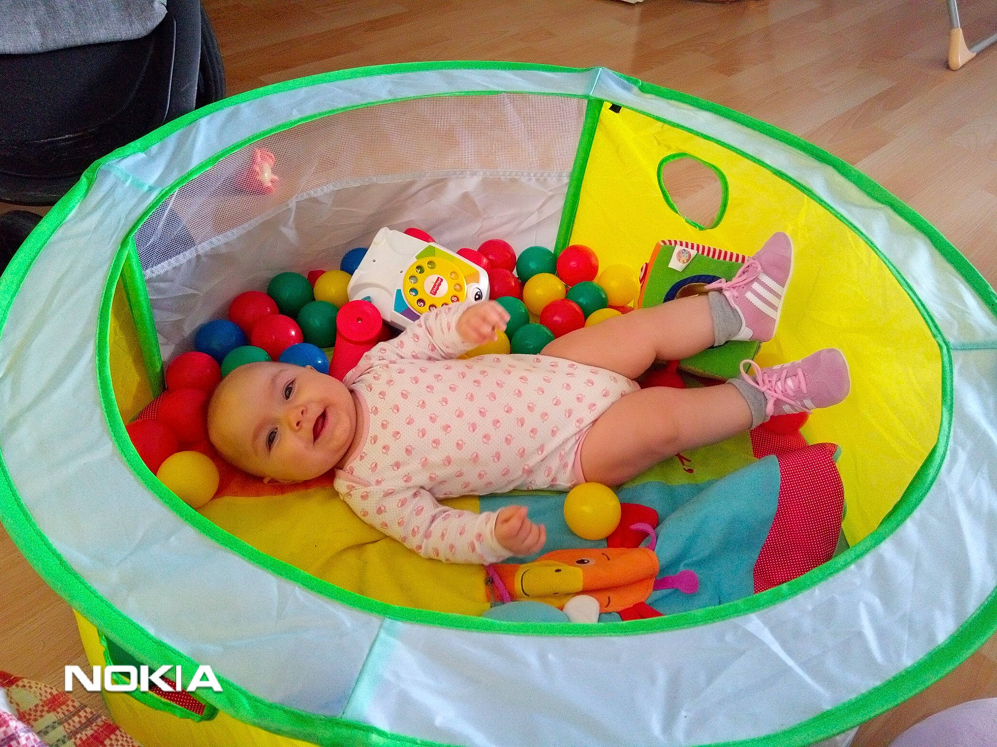 Fanny a rejoint le concours — aidez-le/la à gagner de superbes lots ! baby, baby_products, baby_toys, ball_pit, child, person, play, product, toddler, toy