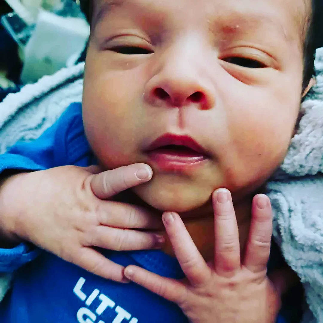 Jonathan is registered to the contest to win money with this photo: cheek, chin, eye, eyebrow, eyelash, finger, forehead, gesture, hand, happy, human, lip, mouth, nail, nose, person, photograph, skin, smile, thumb