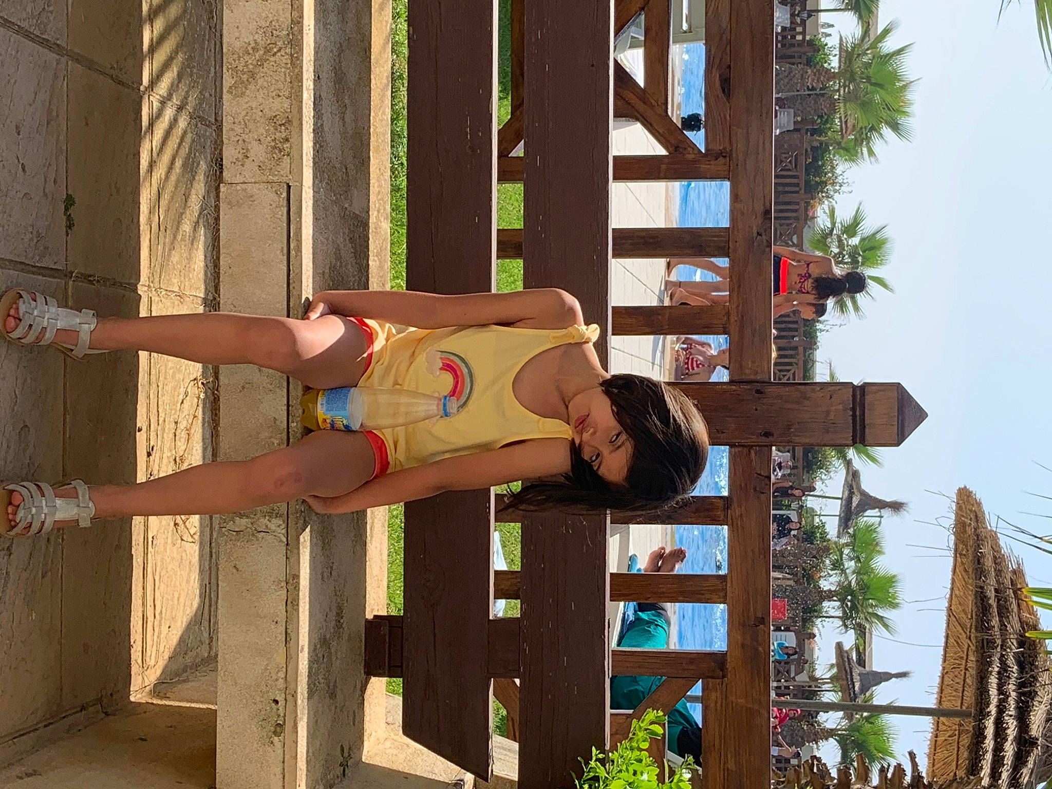 Assil-flavia a rejoint le concours — aidez-le/la à gagner de superbes lots ! person