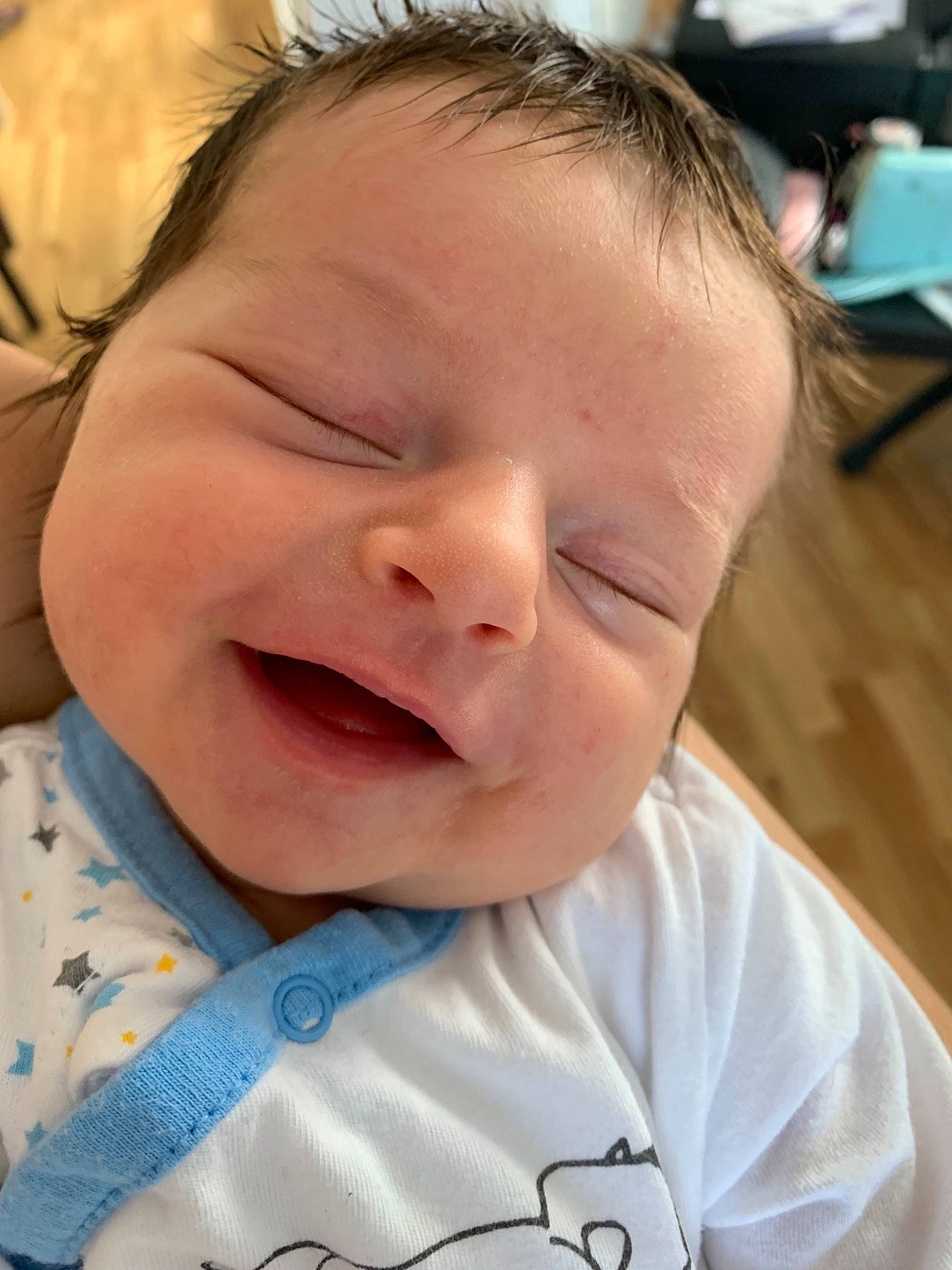 Nalya a rejoint le concours — aidez-le/la à gagner de superbes lots ! baby, cheek, child, chin, ear, face, facial_expression, forehead, head, laugh, lip, mouth, nap, nose, person, skin, sleep, smile, toddler