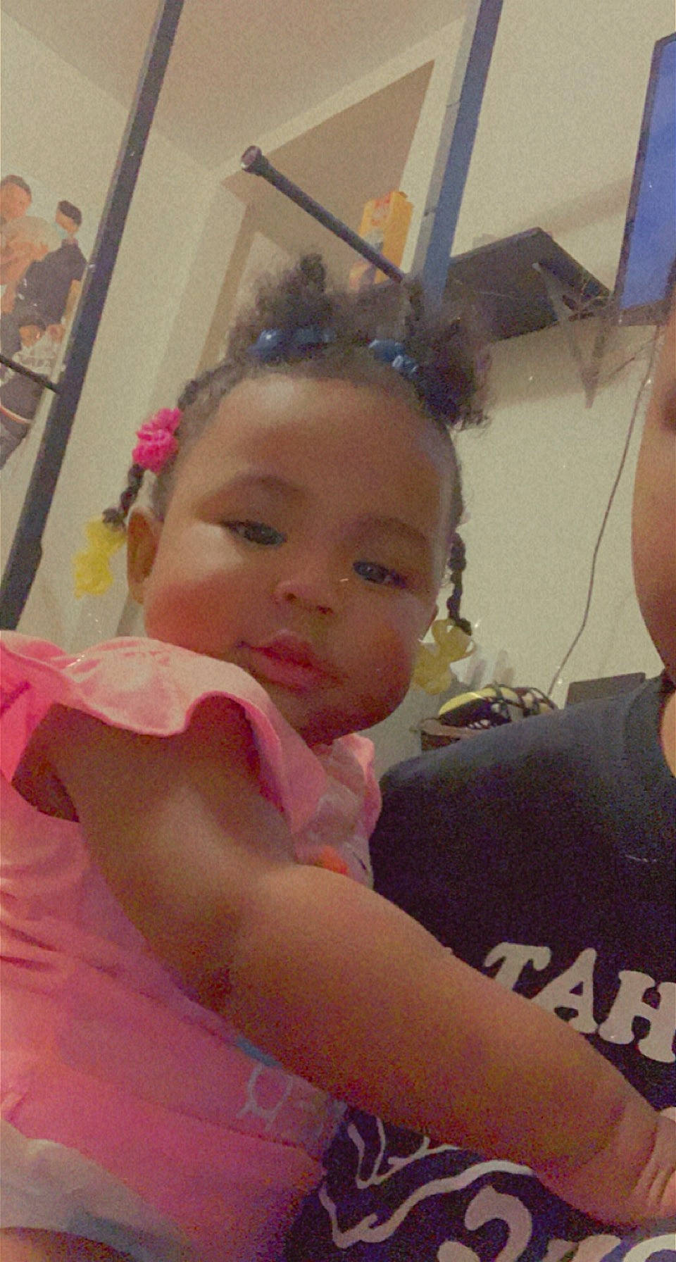 Londynn is registered to the contest to win money with this photo: cheek, chest, child, chin, ear, event, eye, eyebrow, eyelash, forehead, fun, gesture, hairstyle, happy, iris, neck, nose, person, skin, toddler