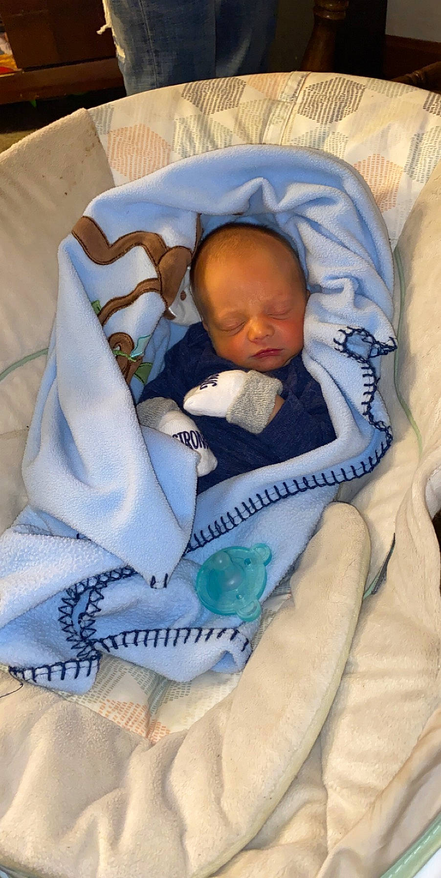 Braylin joined the competition — help win amazing prizes! baby, baby_products, baby_safety, baby_sleeping, bedtime, birth, blanket, child, comfort, infant_bed, linens, nap, person, product, sleep, textile, toddler