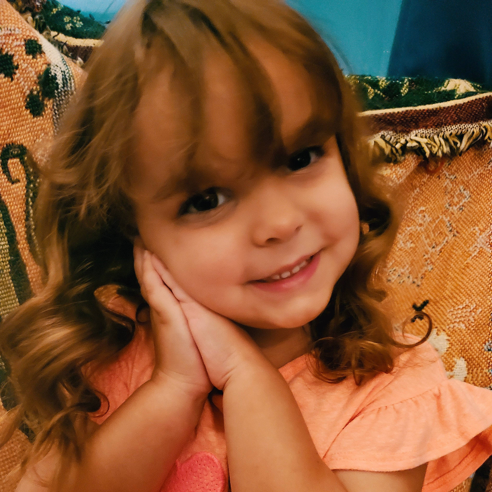 Madison is registered to the contest to win money with this photo: cheek, chin, eye, eyebrow, eyelash, facial_expression, hair, hairstyle, happy, head, human_body, jaw, joy, lip, mouth, muscle, neck, nose, person, plant