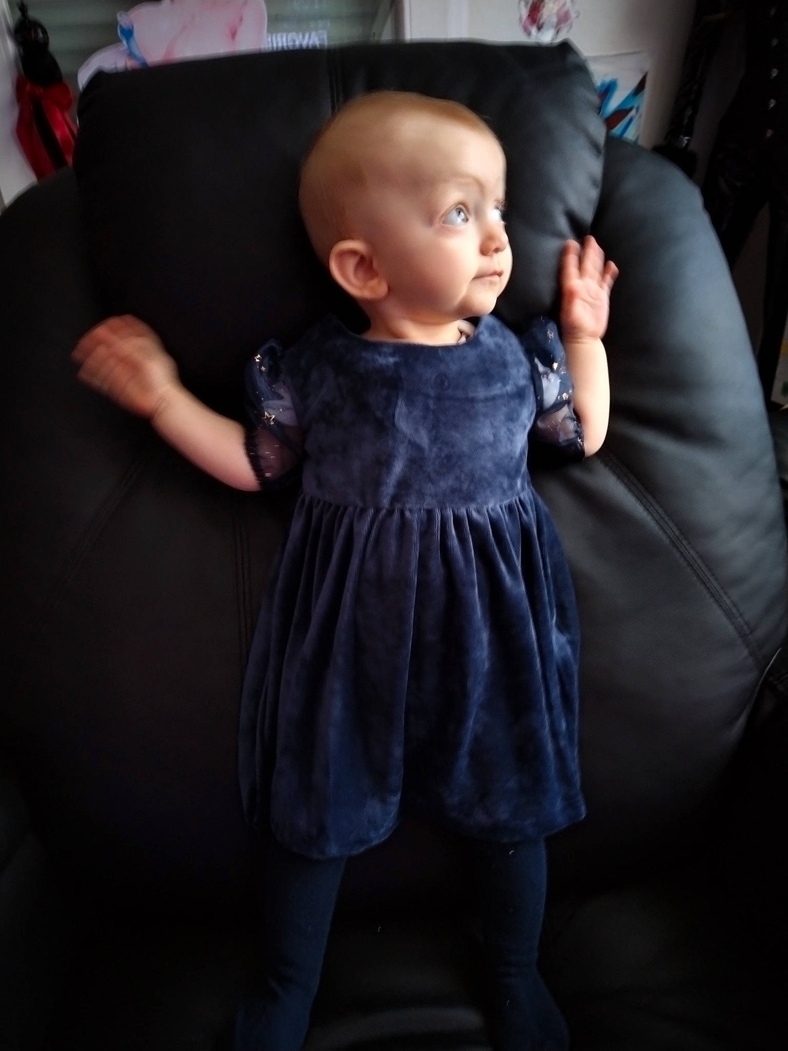 Kimberly participe au concours pour gagner de l'argent avec cette photo : baby, baby_toddler_clothing, comfort, couch, day_dress, eye, finger, flash_photography, formal_wear, gesture, head, joint, leg, one_piece_garment, person, shoulder, skin, sleeve, thumb, toddler