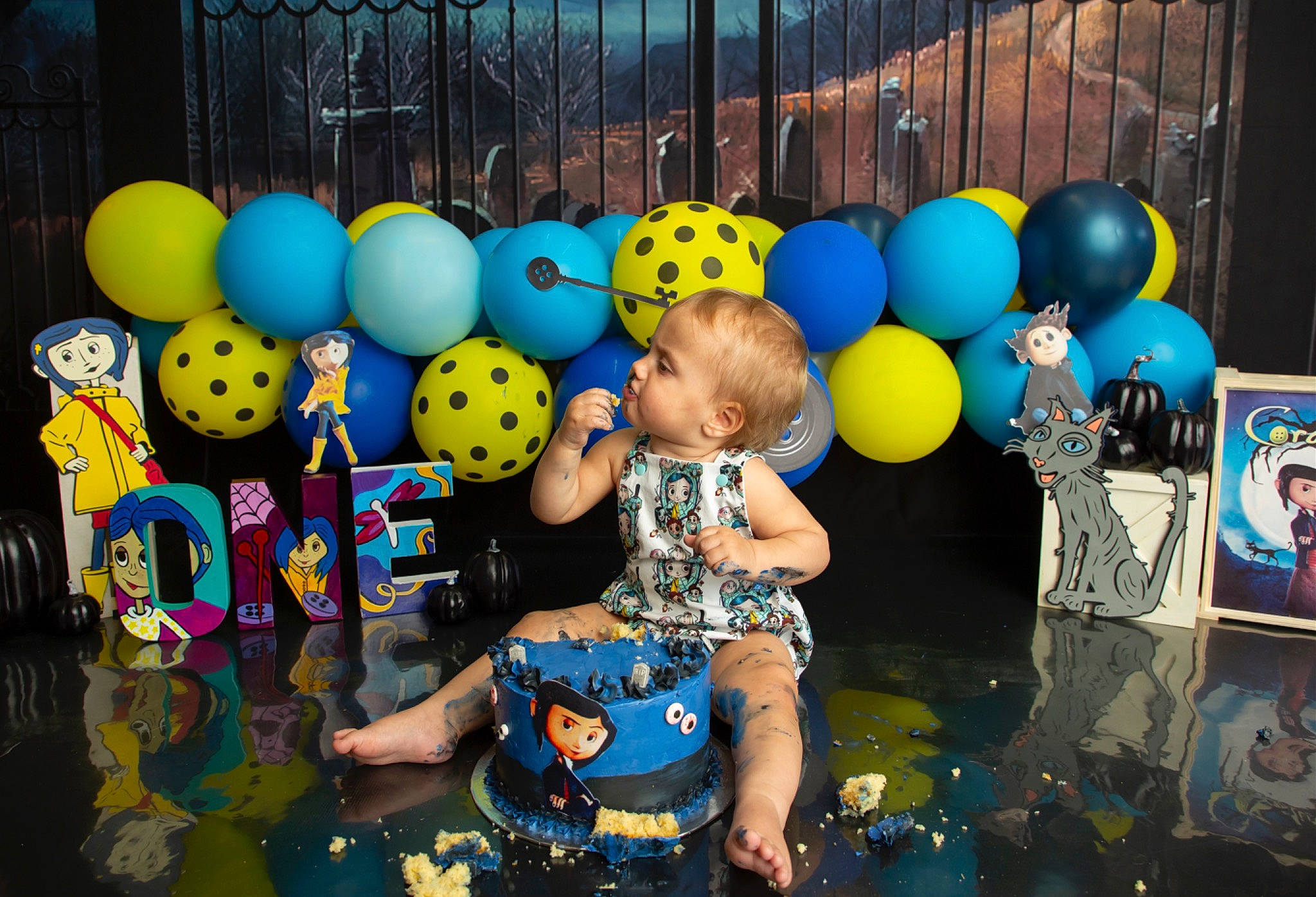 Zakai is registered to the contest to win money with this photo: art, azure, balloon, child, event, fence, flash_photography, fun, happy, human_settlement, leisure, party_supply, person, play, public_space, recreation, t_shirt, toddler, visual_arts, world