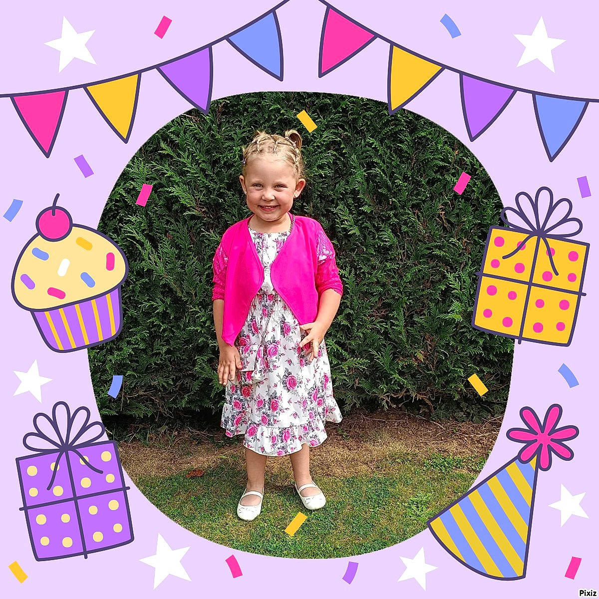 éloïse a rejoint le concours — aidez-le/la à gagner de superbes lots ! art, baby_toddler_clothing, child, circle, event, font, fun, graphics, grass, happy, joy, magenta, party_supply, pattern, people_in_nature, person, pink, product, sleeve, smile