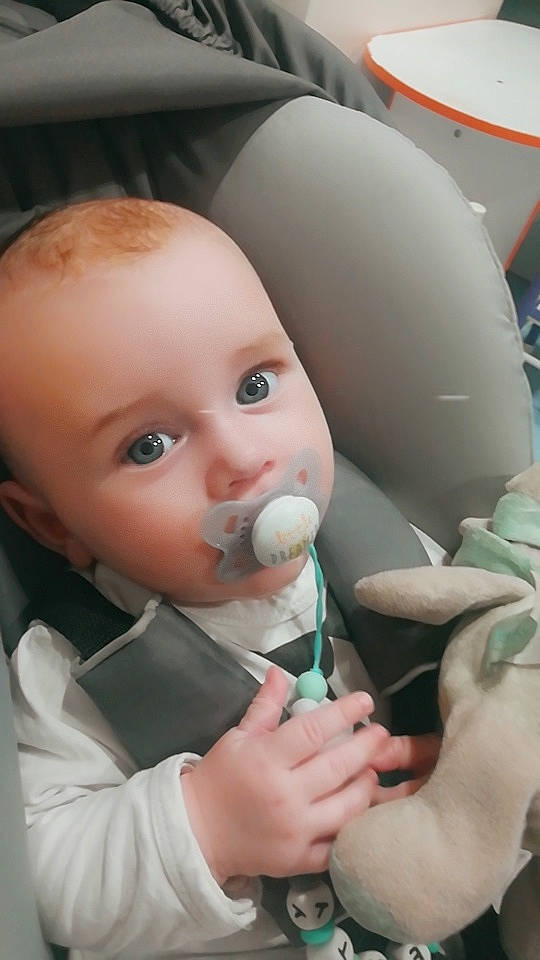 Kentyn participe au concours pour gagner de l'argent avec cette photo : baby, baby_products, child, mouth, person, product, toddler