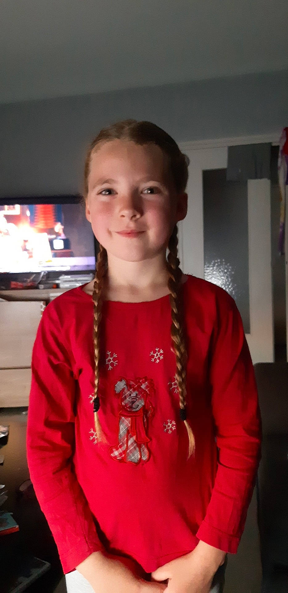 Ylyanna participe au concours pour gagner de l'argent avec cette photo : person, smile