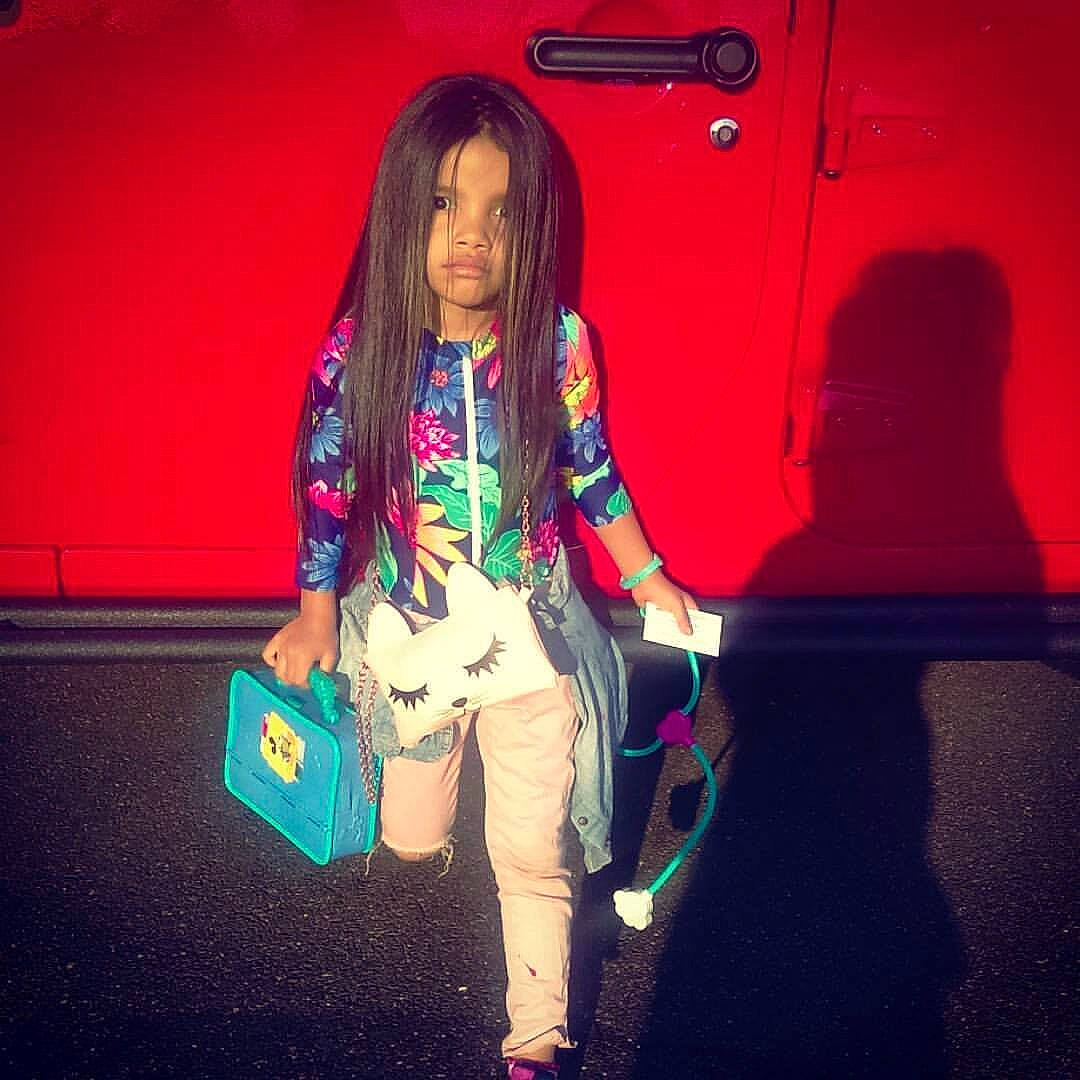 Kristina is registered to the contest to win money with this photo: cool, event, fashion, fun, girl, magenta, music_artist, performance, performance_art, performing_arts, person, pink, pop_music, product, singing, snapshot