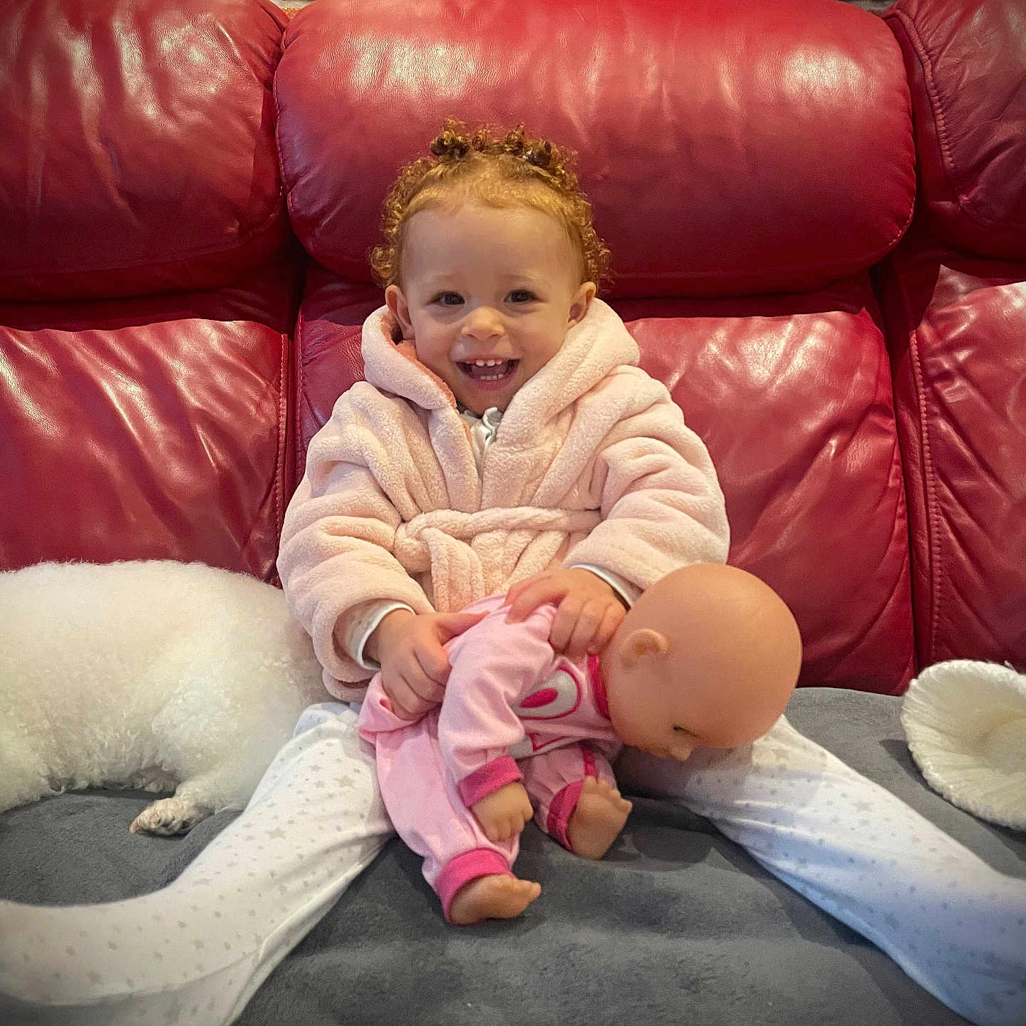Summer joined the competition — help win amazing prizes! accessories, alley, animal, architecture, armchair, baby, ball, beak, bed, bedroom, bird, blanket, blazer, blonde, bodypart, bonnet, brick, building, canine, cat