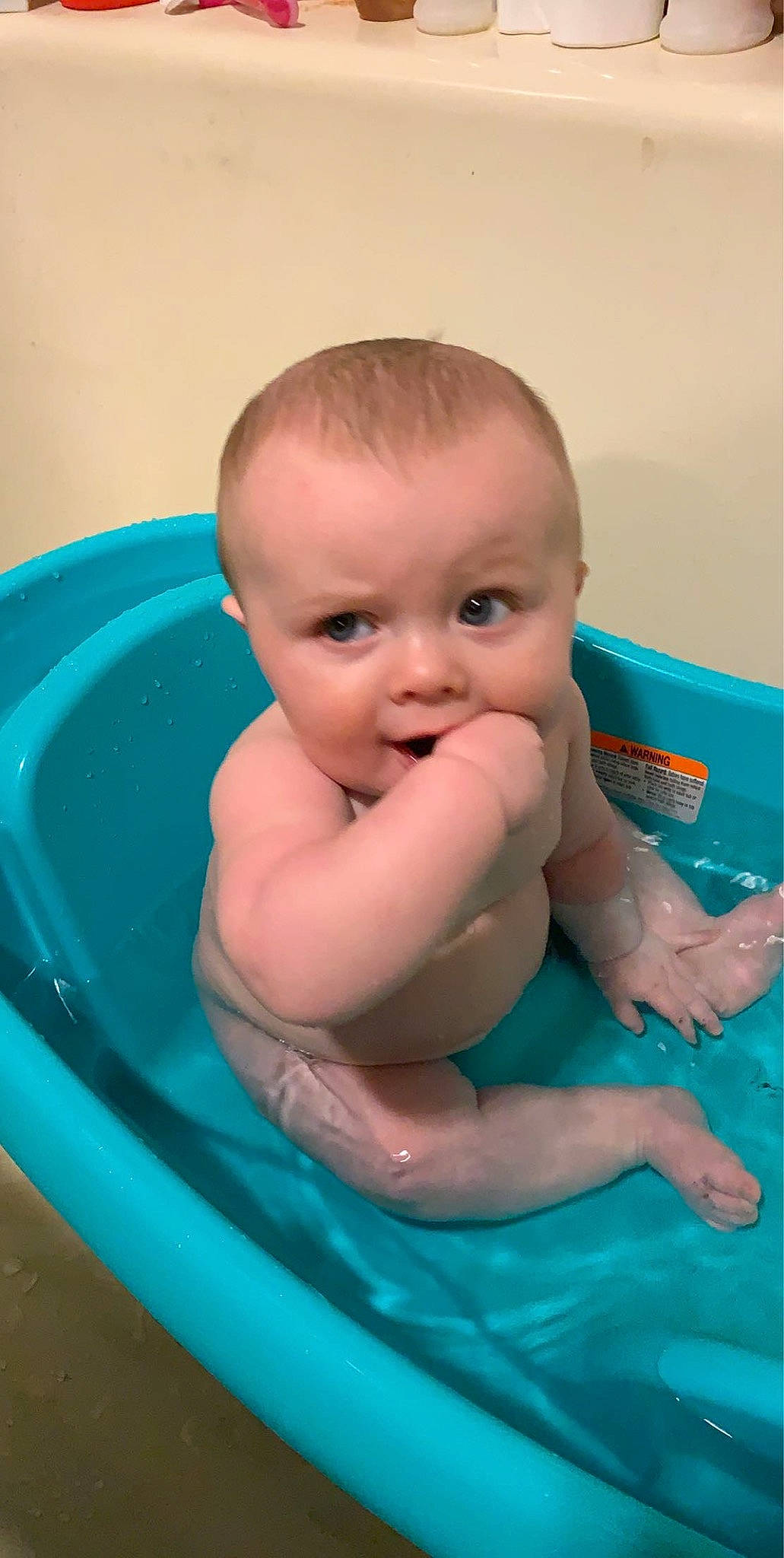 Landyn is registered to the contest to win money with this photo: baby, baby_bathing, bathing, bathtub, child, person, product, skin, toddler