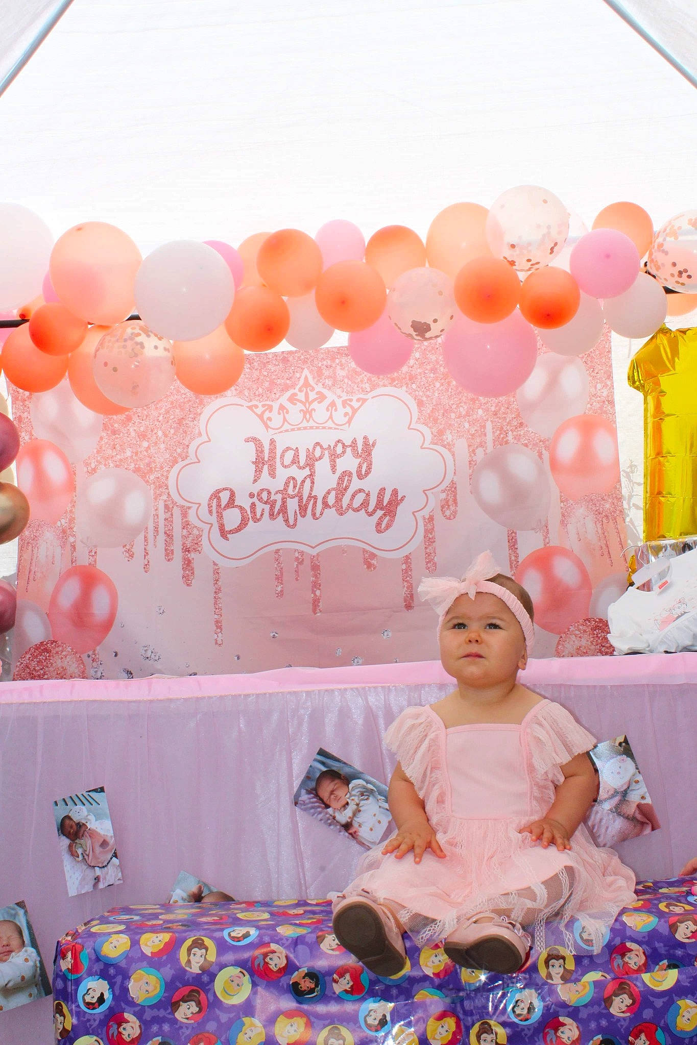 Naëlle a rejoint le concours — aidez-le/la à gagner de superbes lots ! aqua, balloon, birthday, birthday_party, child, decoration, event, font, fun, happy, headwear, magenta, orange, party, party_supply, peach, person, pink, product, sweetness