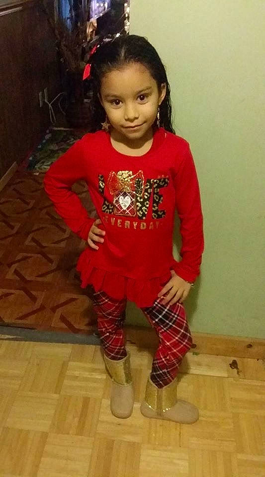 Ashlyn Aviles-vazquez is registered to the contest to win money with this photo: child, child_model, clothing, joy, leggings, person, sleeve, standing, tights, toddler