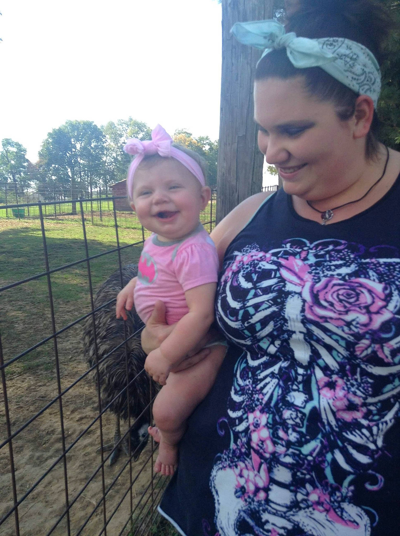 Brexlyn is registered to the contest to win money with this photo: child, cool, fawn, fun, grass, happy, joy, people, person, pink, plant, skin, smile, toddler, tree, vacation