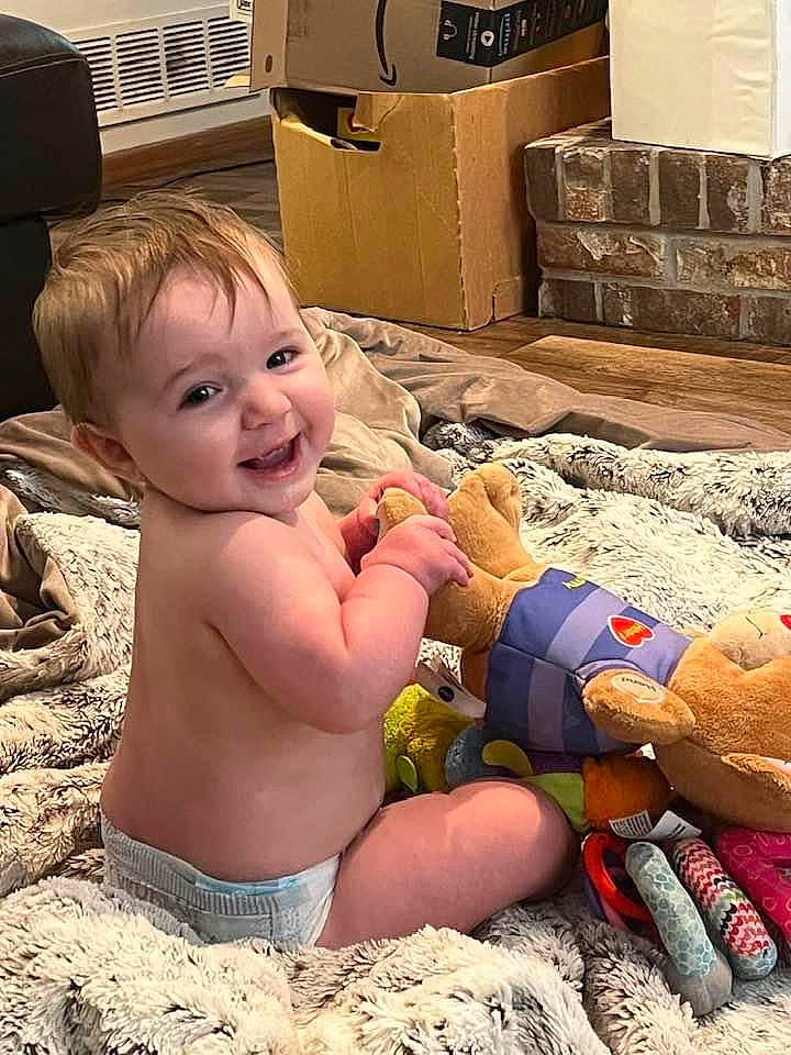 Bailee joined the competition — help win amazing prizes! abdomen, barechested, cheek, chest, diaper, eye, fun, happy, human, human_leg, joy, leg, mouth, muscle, person, shipping_box, skin, smile, thigh, thumb