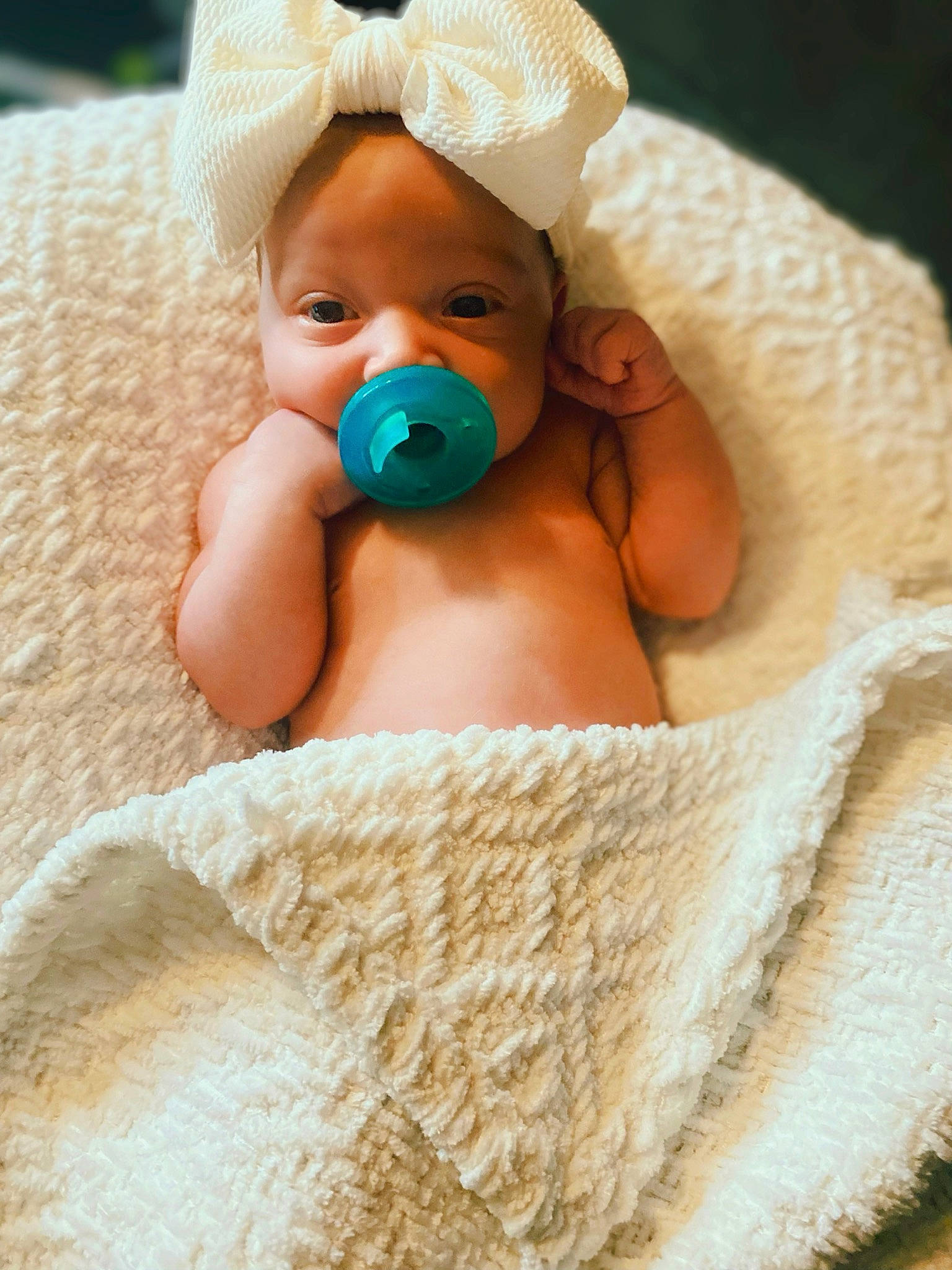 Amelia is registered to the contest to win money with this photo: abdomen, baby, baby_products, baby_safety, baby_sleeping, bedding, bedtime, cap, chest, child, comfort, eyelash, finger, headgear, linens, person, room, skin, textile, toddler