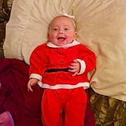 Saydie is registered to the contest to win money with this photo:
