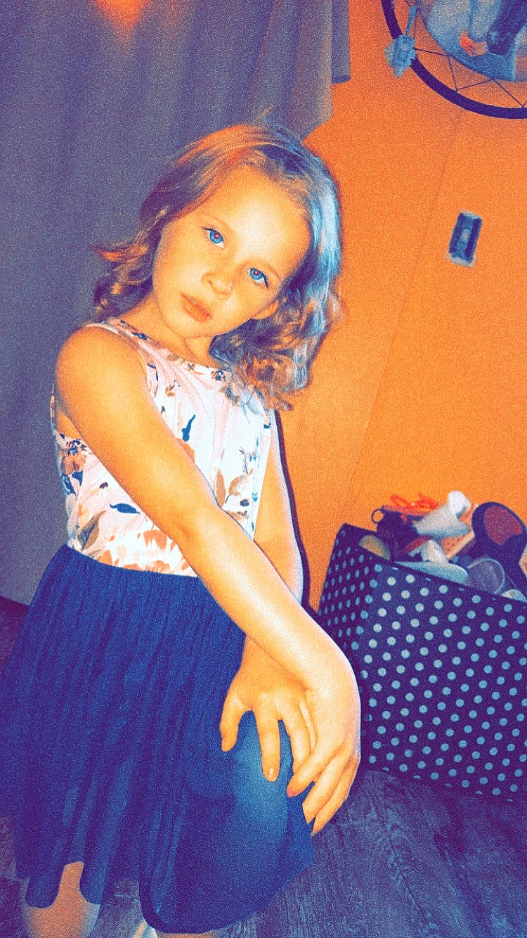 Naleah is registered to the contest to win money with this photo: azure, black_hair, blue, day_dress, electric_blue, fashion, fashion_design, flash_photography, fun, hair, happy, joint, long_hair, orange, person, purple, shoulder, skin, smile, thigh