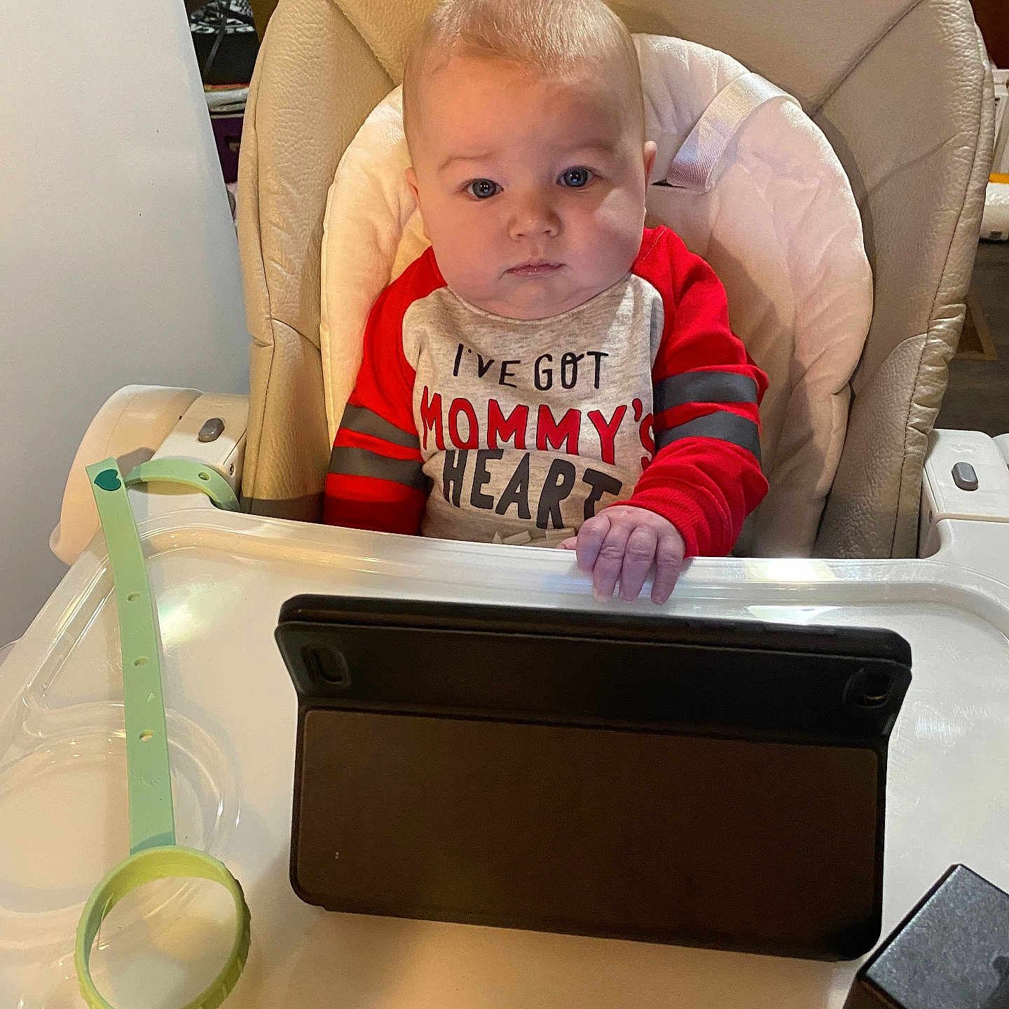 Finn is registered to the contest to win money with this photo: accessories, architecture, baby, beverage, bodypart, building, car, chair, city, clothing, coat, coffee, coffeecup, computer, computerhardware, couch, cream, crib, cushion, cutlery