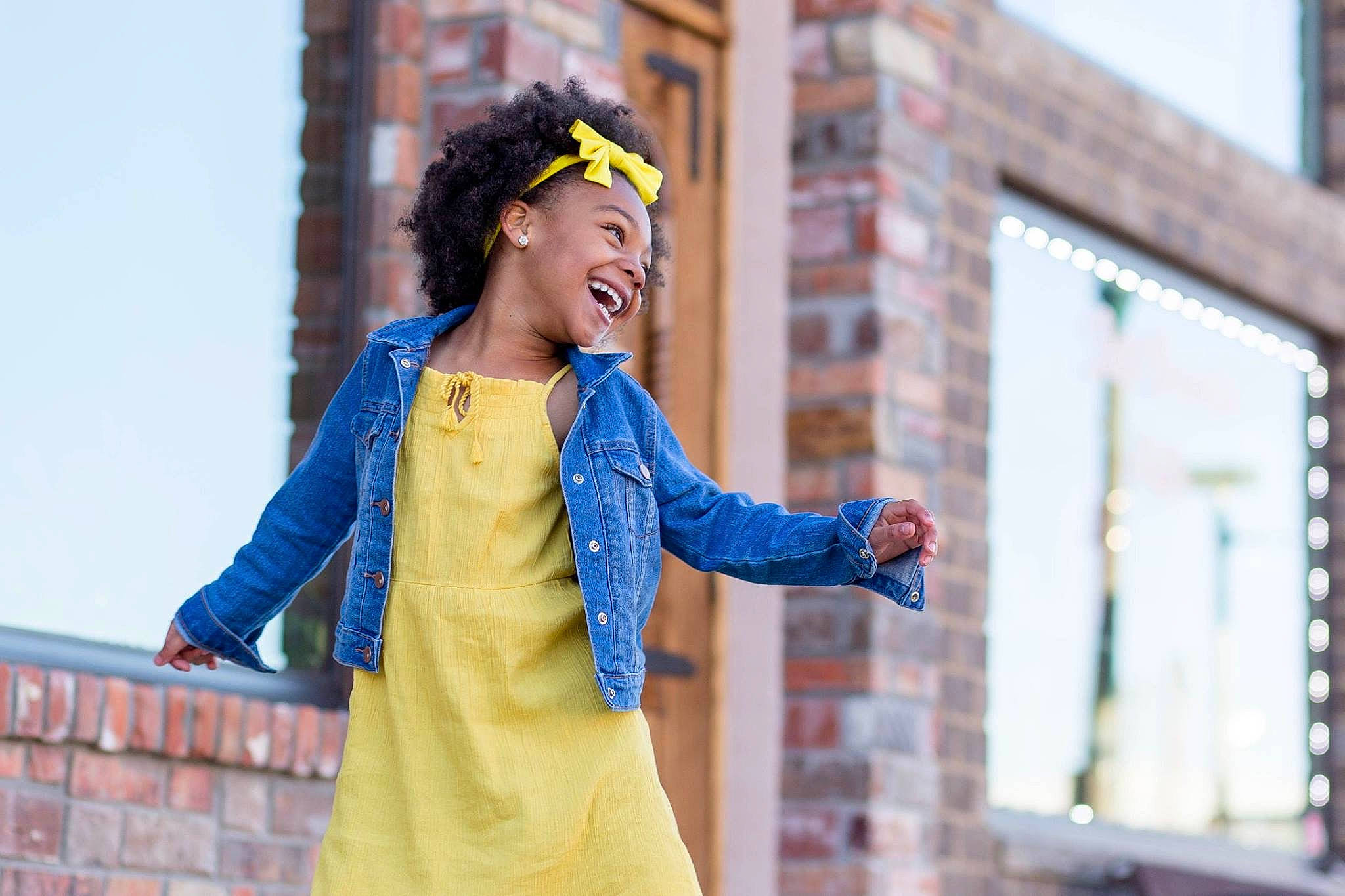 Paityn is registered to the contest to win money with this photo: beauty, blue, denim, dress, electric_blue, fashion, fun, headwear, jacket, jeans, outerwear, performance, performance_art, performing_arts, person, recreation, smile, street_fashion, textile, vacation