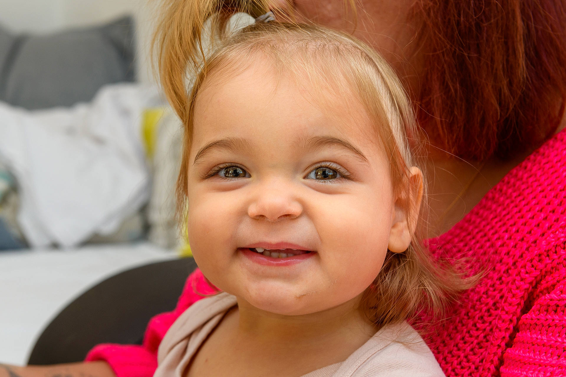 Louna a rejoint le concours — aidez-le/la à gagner de superbes lots ! baby, cheek, child, chin, comfort, ear, event, eyelash, fun, happy, head, iris, joy, laugh, lip, mouth, nose, person, portrait_photography, skin
