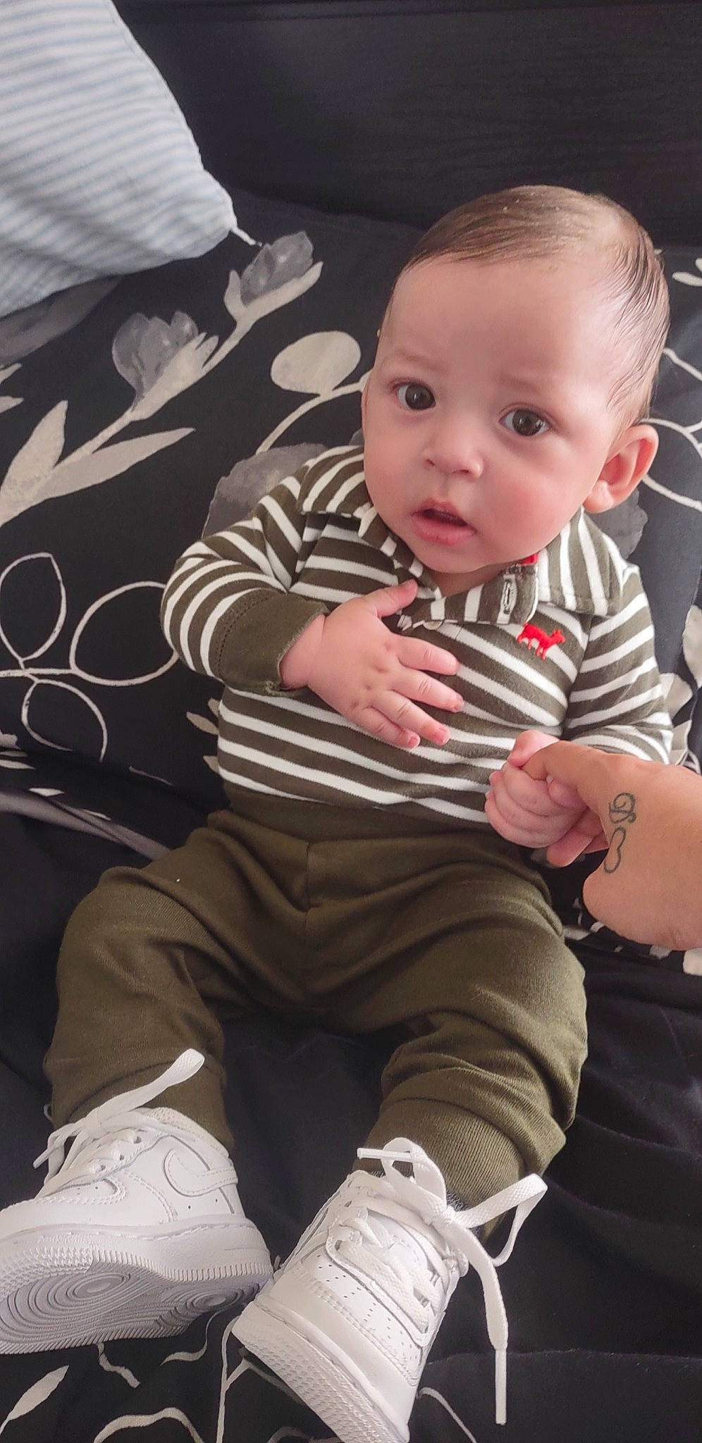 Tray joined the competition — help win amazing prizes! arm, baby, baby_toddler_clothing, cheek, child, comfort, cool, elbow, eye, flash_photography, hand, happy, head, iris, knee, lap, leg, person, sleeve, thigh