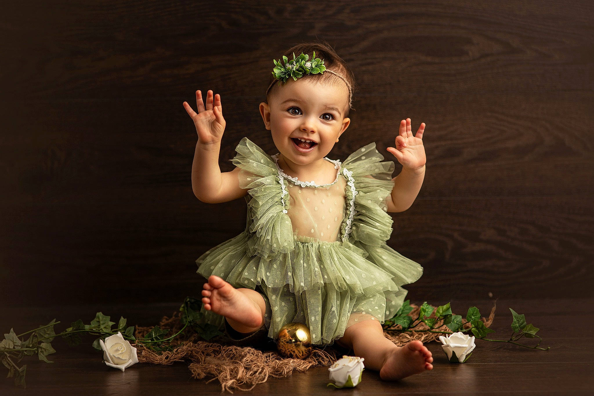 Ely participe au concours pour gagner de l'argent avec cette photo : baby, ballet_tutu, child, child_model, costume, dance, dress, event, fun, hair_accessory, hand, happy, headpiece, joy, performance, performing_arts, person, photography, smile, toddler