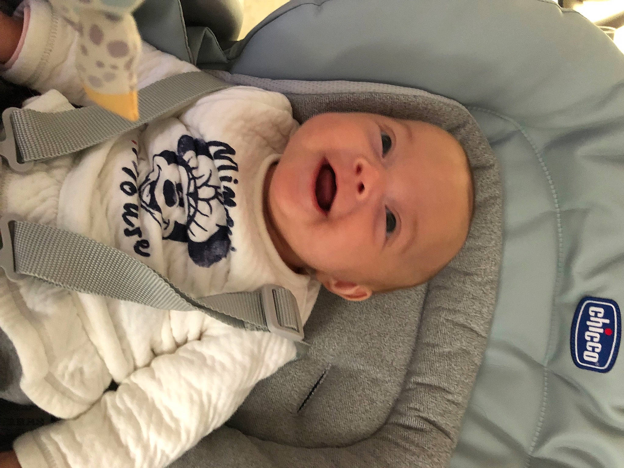 Lylia participe au concours pour gagner de l'argent avec cette photo : baby, baby_products, baby_toddler_clothing, cheek, child, comfort, facial_expression, happy, headgear, headwear, linens, nap, person, room, sitting, skin, sleep, sleeve, smile, toddler