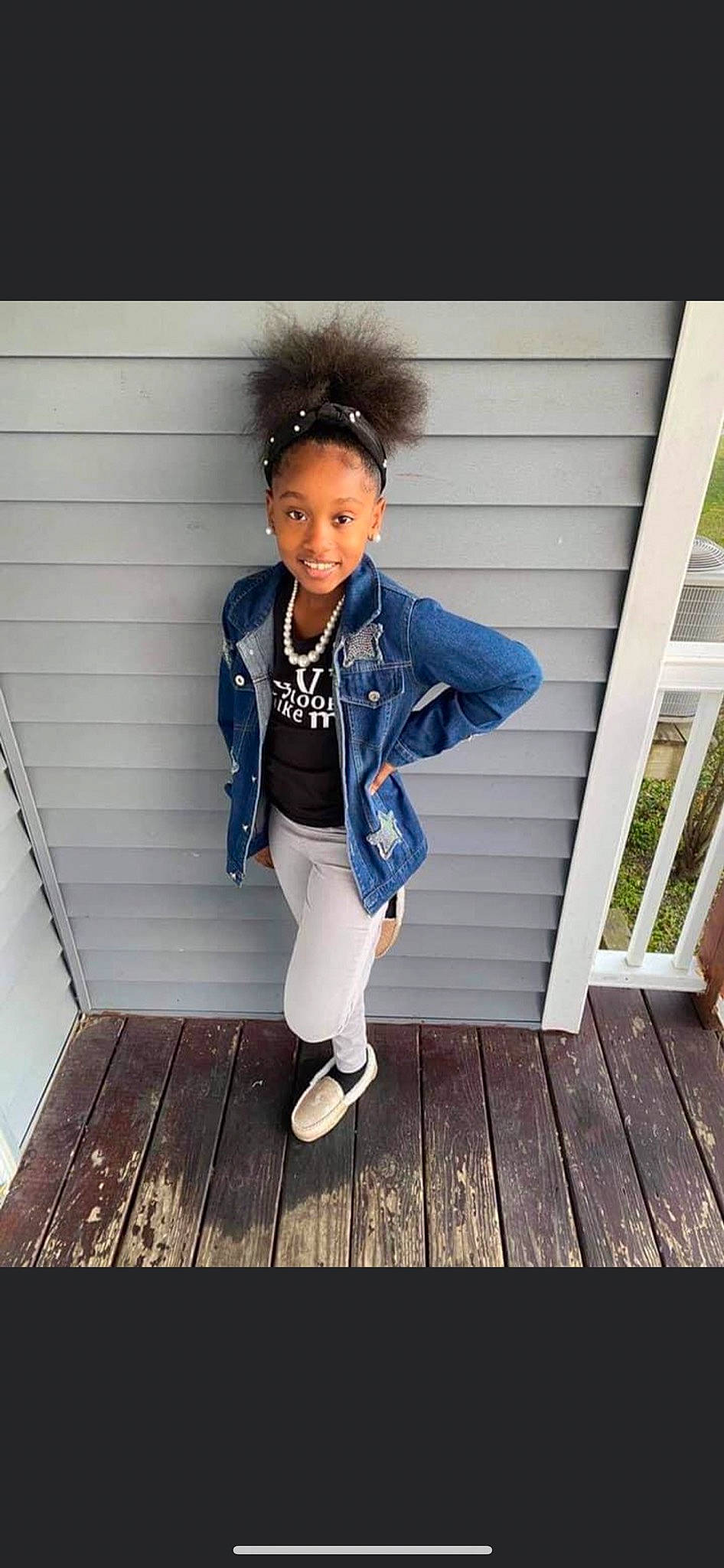 Chasity is registered to the contest to win money with this photo: black_hair, collar, denim, electric_blue, eyewear, fashion_design, flash_photography, formal_wear, happy, hardwood, joy, person, scarf, sleeve, sportswear, standing, street_fashion, t_shirt, thigh, tie