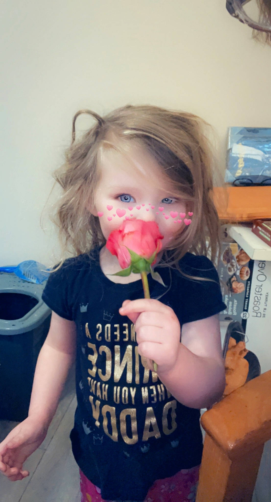 Aspen is registered to the contest to win money with this photo: arm, baby_toddler_clothing, bangs, blond, cheek, child, cool, eyelash, food, fruit, hair, happy, iris, lip, long_hair, person, sleeve, sweetness, t_shirt, tableware