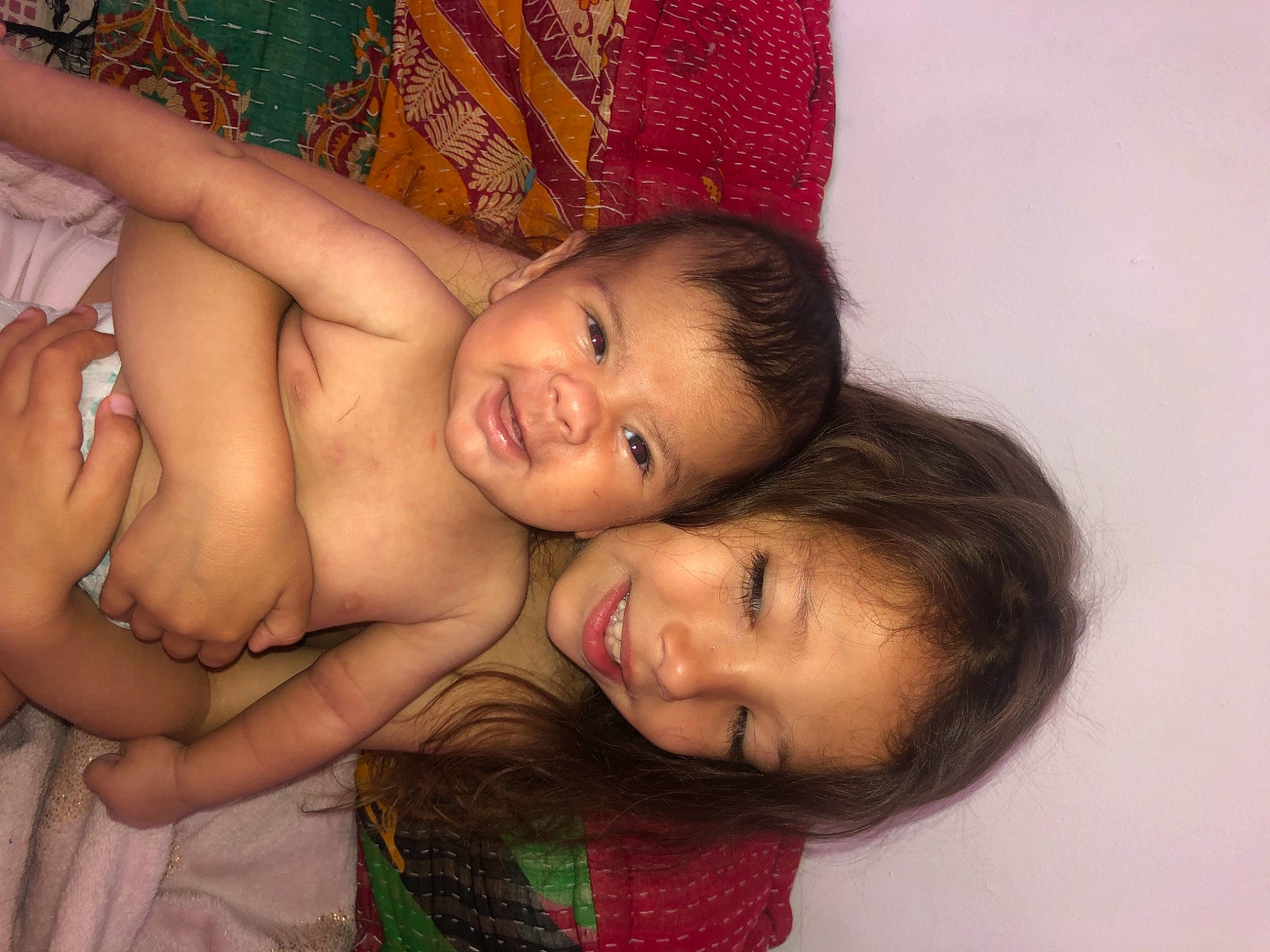 Lounis a rejoint le concours — aidez-le/la à gagner de superbes lots ! abdomen, black_hair, cheek, chest, eye, eyebrow, flash_photography, hair, happy, head, human_body, iris, joy, lip, mouth, neck, nose, person, skin, smile