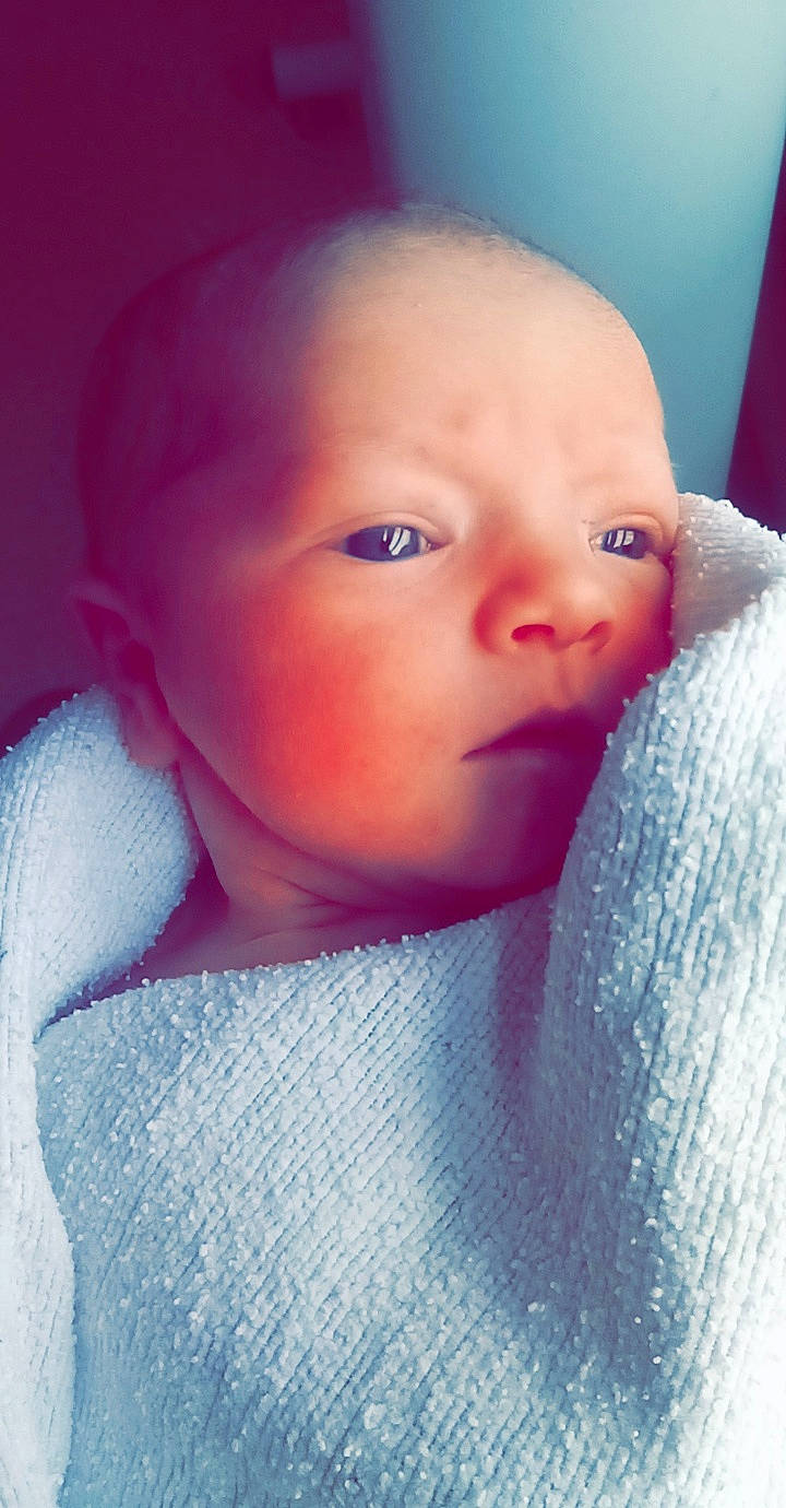 Mylèna participe au concours pour gagner de l'argent avec cette photo : azure, baby, baby_toddler_clothing, cheek, chin, ear, eye, eyebrow, eyelash, face, flash_photography, forehead, human_body, iris, lip, mouth, neck, nose, person, skin