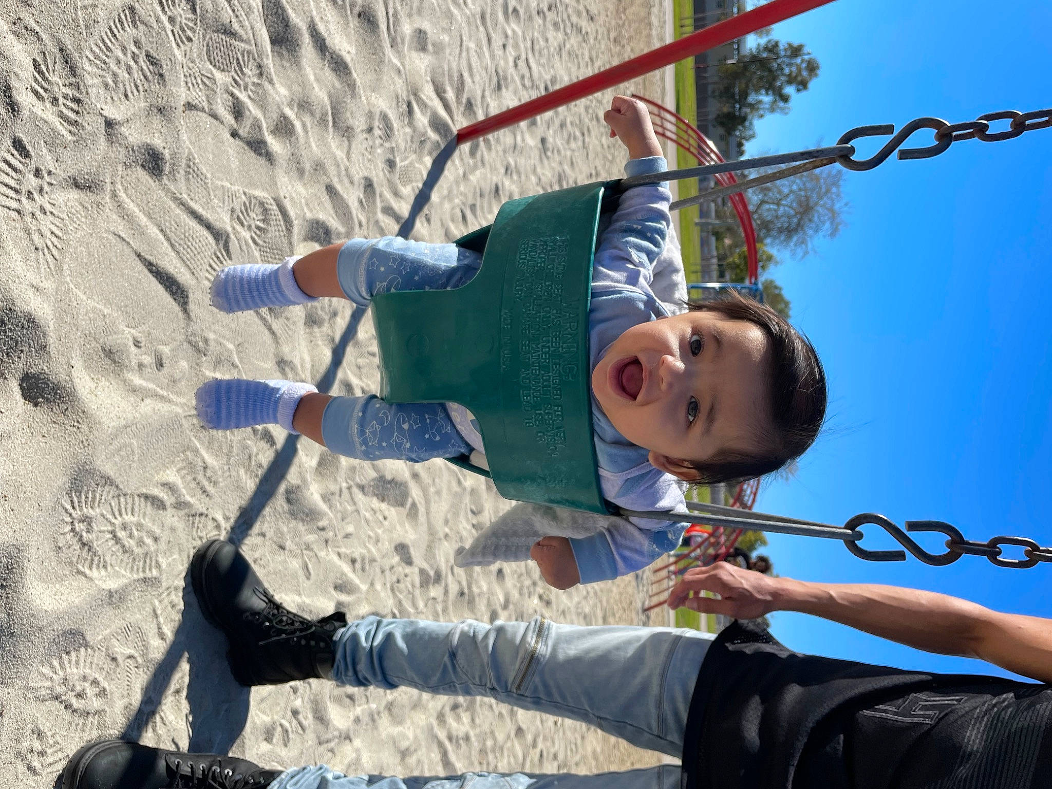 Kalei is registered to the contest to win money with this photo: adventure, beach, elbow, electric_blue, fun, hand, happy, hat, leisure, people_in_nature, person, photograph, pole, recreation, rope, sky, sneakers, toddler, travel, tree