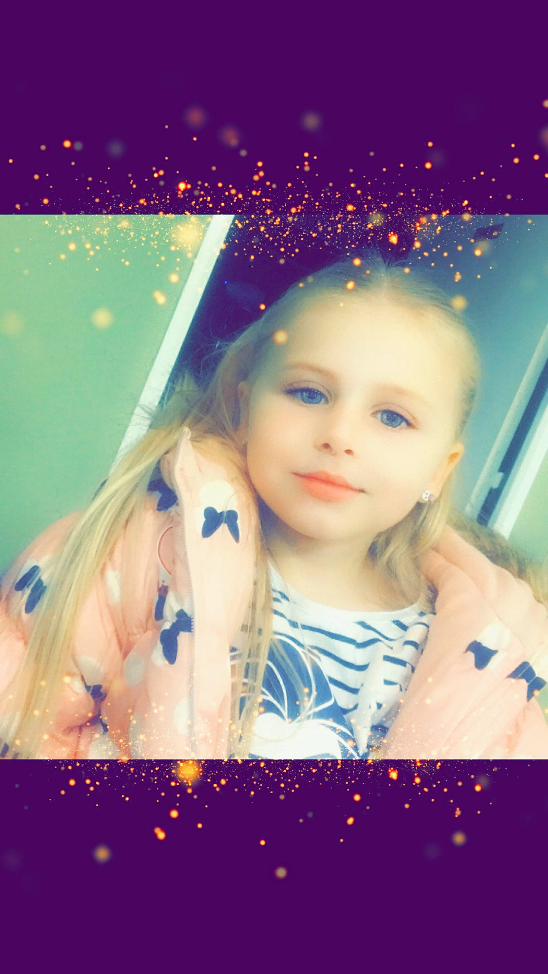 Maëssya participe au concours pour gagner de l'argent avec cette photo : art, cheek, child, face, fictional_character, happy, illustration, person, photography, sky, space, toddler