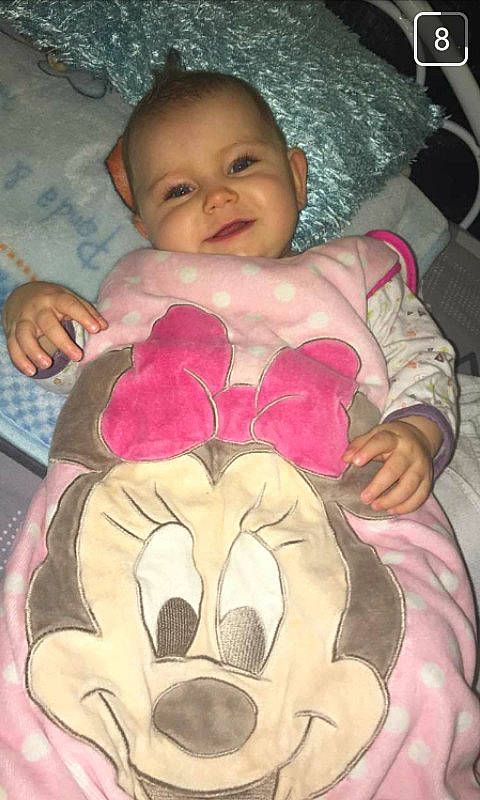 Kaylia a rejoint le concours — aidez-le/la à gagner de superbes lots ! child, infant, person