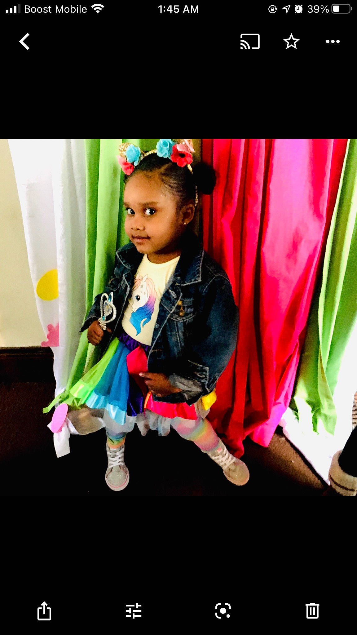 Keaila Jacinth joined the competition — help win amazing prizes! audio_equipment, child, curtain, entertainment, event, fashion_accessory, fashion_design, formal_wear, fun, jewellery, magenta, music, necklace, performance, performing_arts, person, pink, street_fashion, t_shirt, toddler