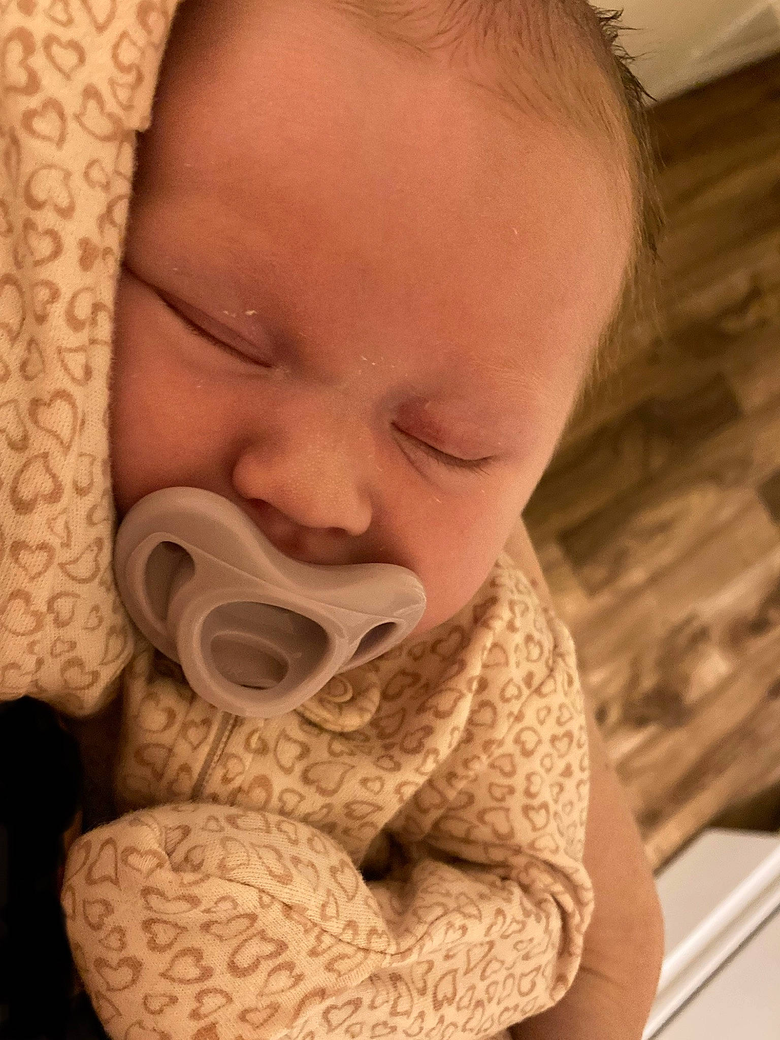 Keira is registered to the contest to win money with this photo: baby, cheek, chin, comfort, ear, eye, eyebrow, eyelash, face, finger, forehead, hairstyle, head, iris, lip, mouth, neck, nose, person, skin