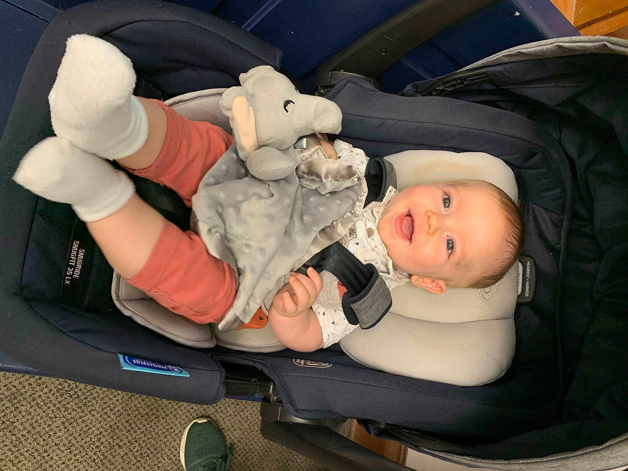 Ryan is registered to the contest to win money with this photo: auto_part, automotive_design, baby, baby_carriage, baby_in_car_seat, baby_products, baby_safety, baby_toddler_clothing, car_seat, child, comfort, family_car, hand, health_care, joy, lap, luxury_vehicle, mouth, person, service