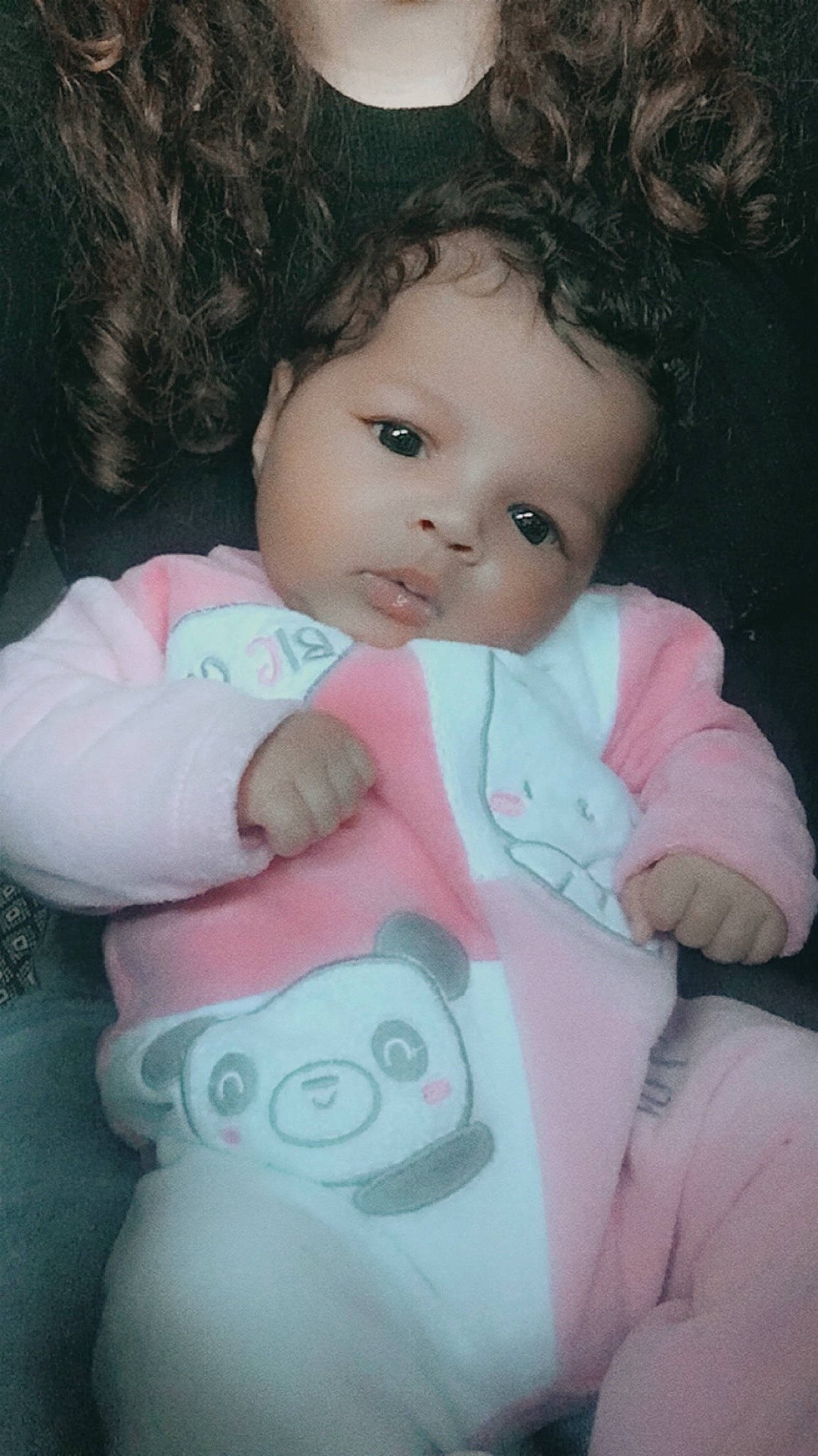 Joyce participe au concours pour gagner de l'argent avec cette photo : baby, brown_hair, cheek, child, doll, eye, face, iris, lip, person, pink, skin, smile, toddler, toy