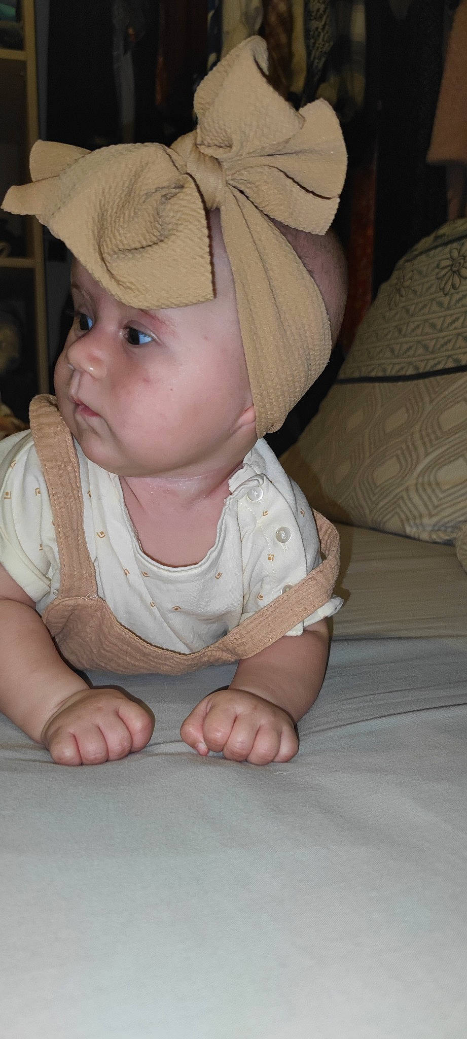 Seyana a rejoint le concours — aidez-le/la à gagner de superbes lots ! baby, baby_products, baby_toddler_clothing, beauty, cap, cheek, child, comfort, eye, eyebrow, facial_expression, fashion_accessory, finger, happy, headgear, headwear, lip, mouth, person, skin