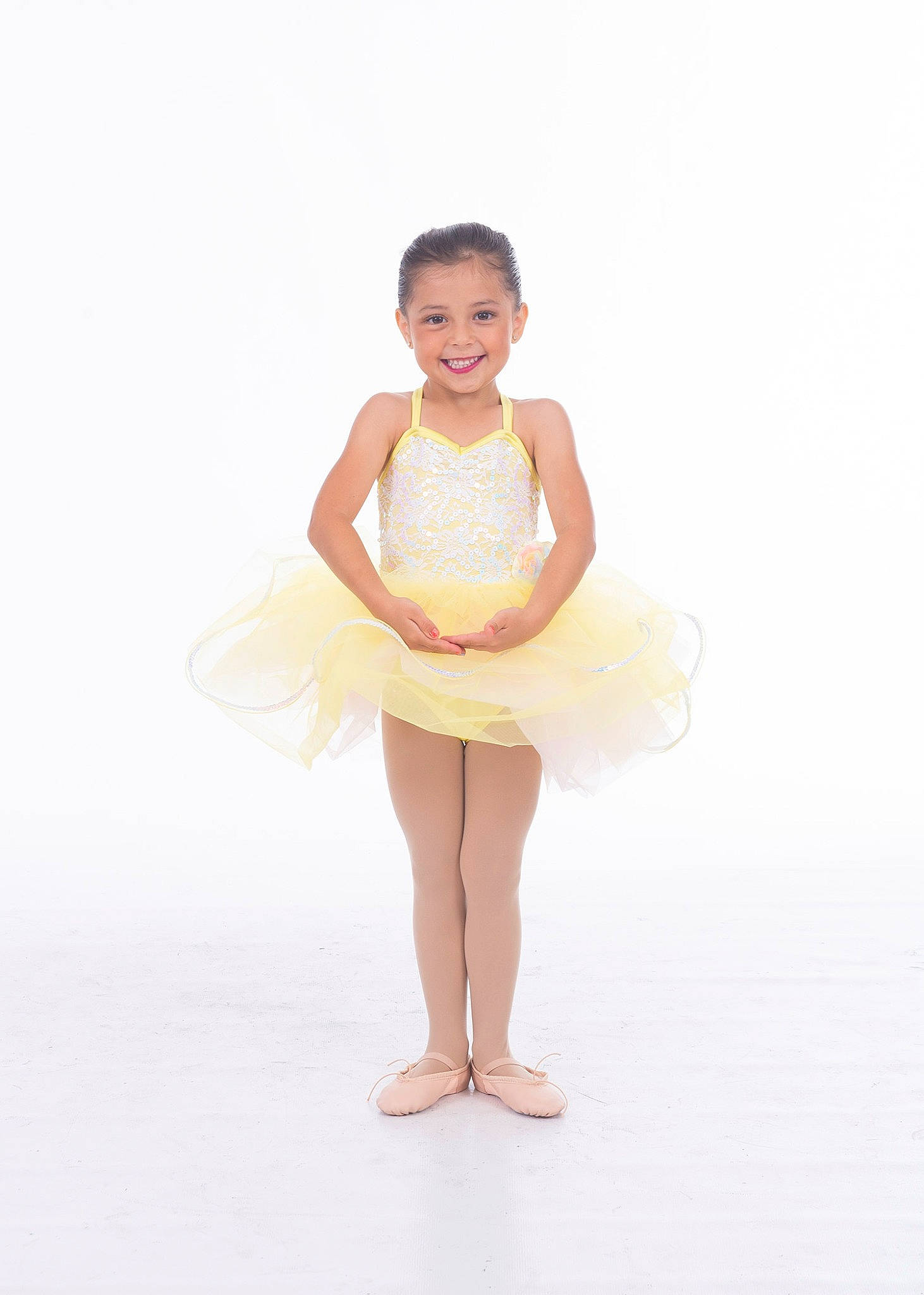 Sophia joined the competition — help win amazing prizes! baby_toddler_clothing, ballet_shoe, ballet_tutu, dance, entertainment, event, face, flash_photography, fun, happy, headgear, human_body, human_leg, joy, knee, performing_arts, person, shoulder, smile, sportswear