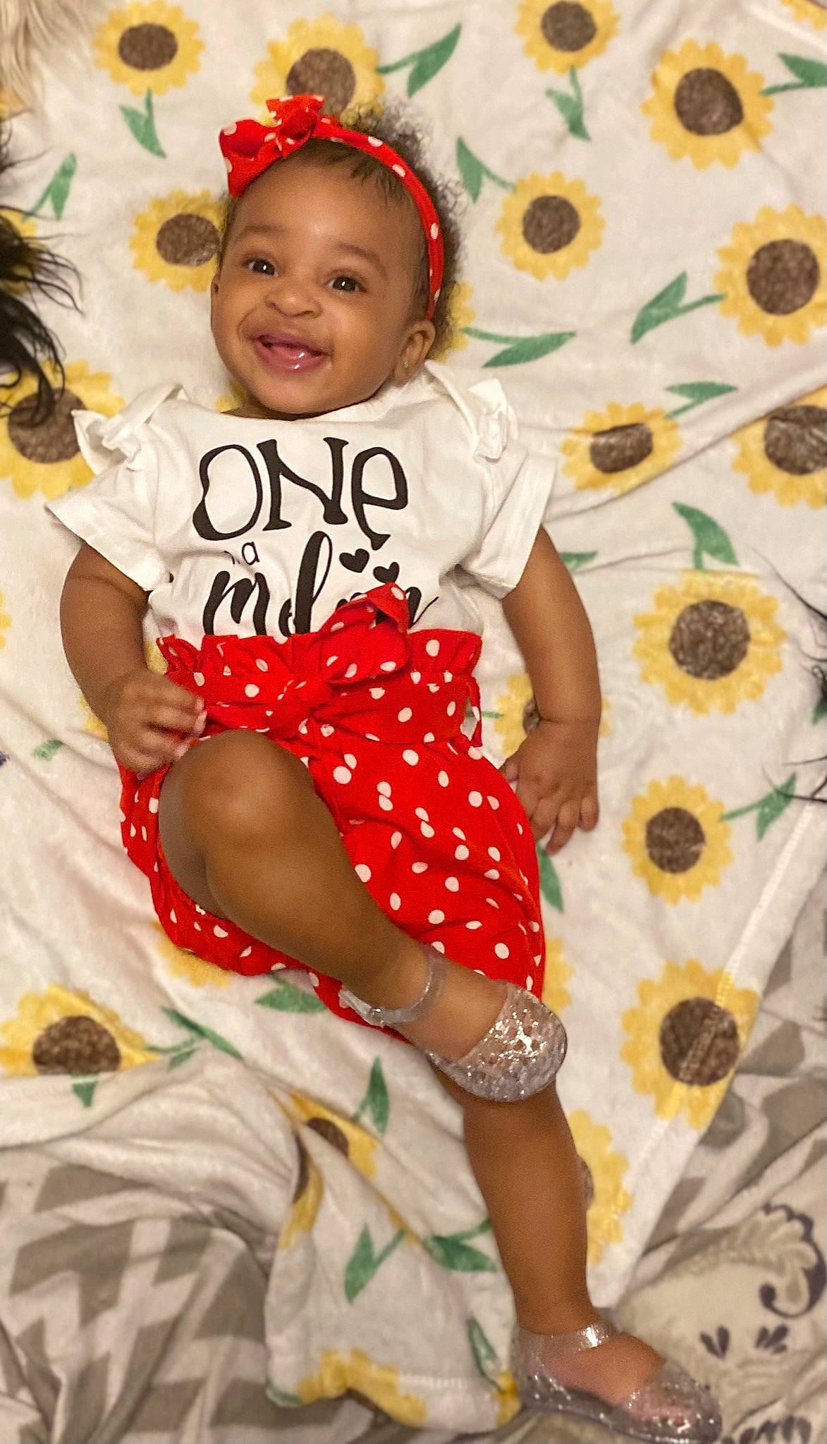 Jenesis is registered to the contest to win money with this photo: adaptation, baby, baby_toddler_clothing, child, eye, face, facial_expression, fun, happy, head, human_body, joy, leg, person, pink, skin, smile, textile, thigh, toddler