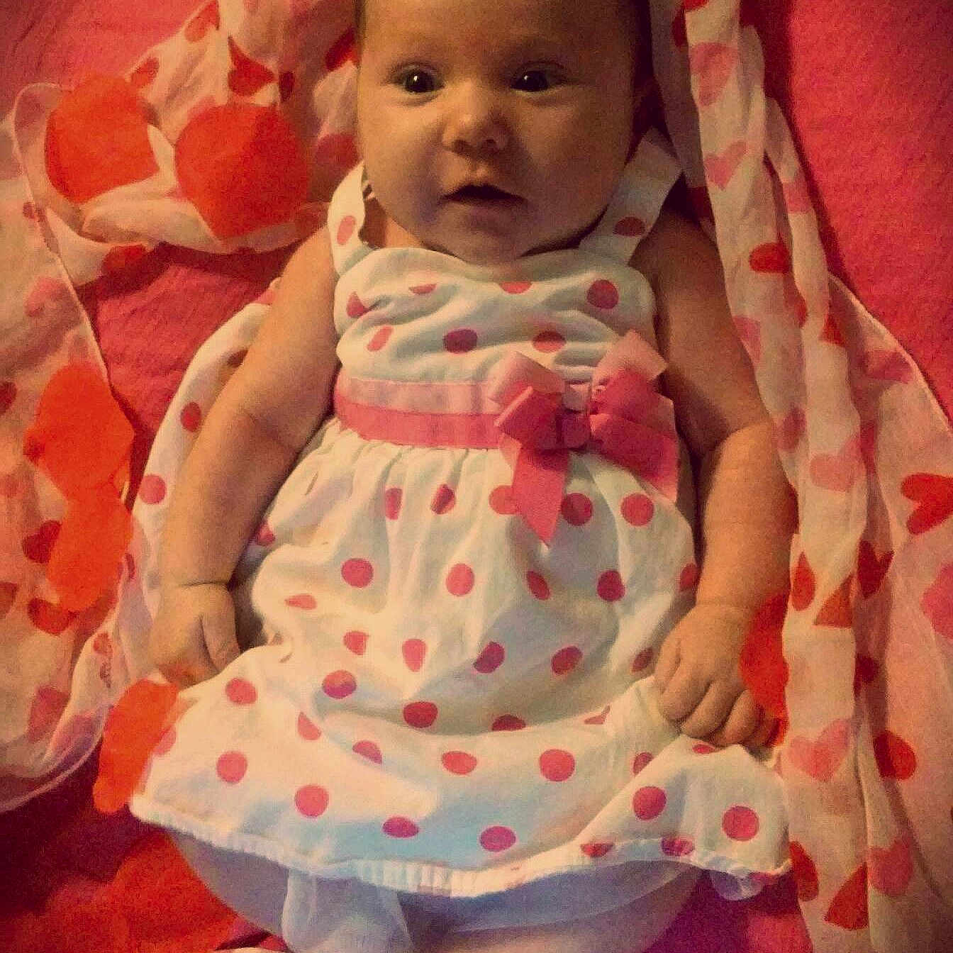 Nahara is registered to the contest to win money with this photo: