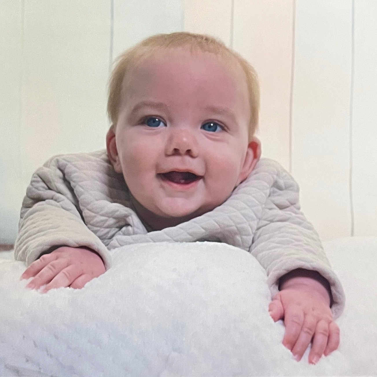 Theo is registered to the contest to win money with this photo: baby, babylaughing, face, happy, head, laughing, person, photography, portrait, smile